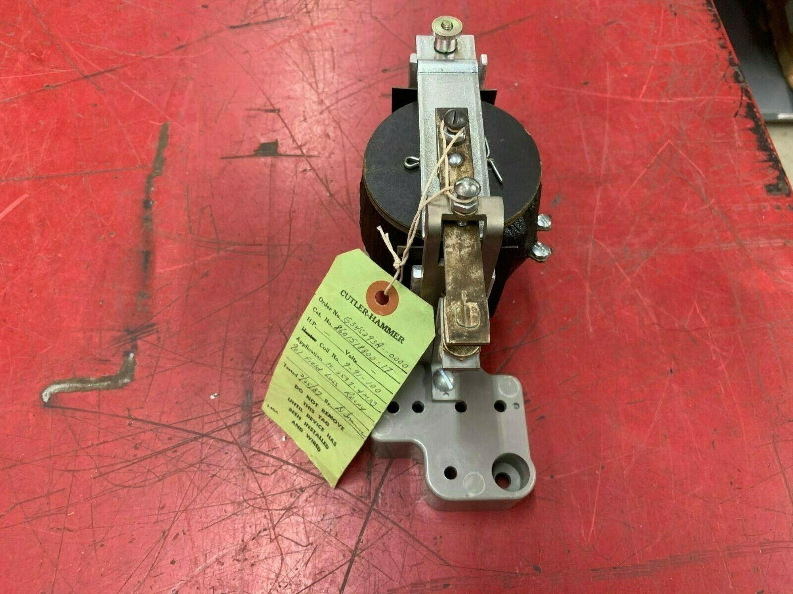 NEW NO BOX CUTLER-HAMMER RELAY 8601518800-17