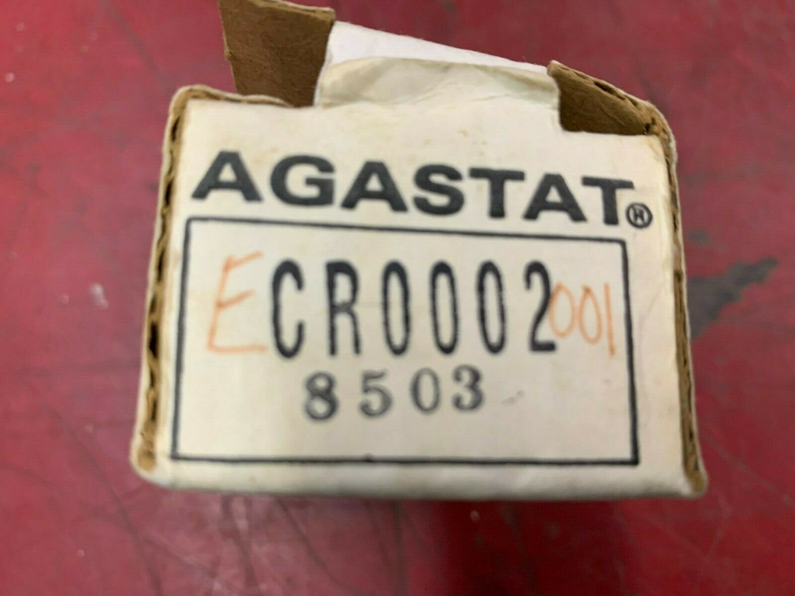 NEW IN BOX AGASTAT SOCKET ECR0002001