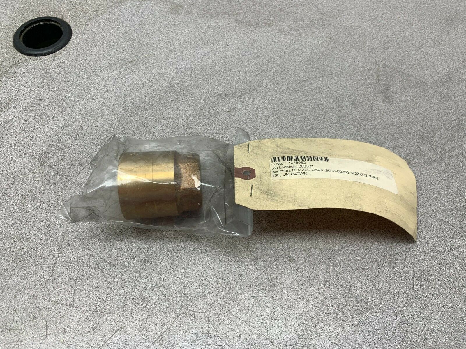 NEW NO BOX STRANTAFLO NOZZLE GRNL 9010-00003