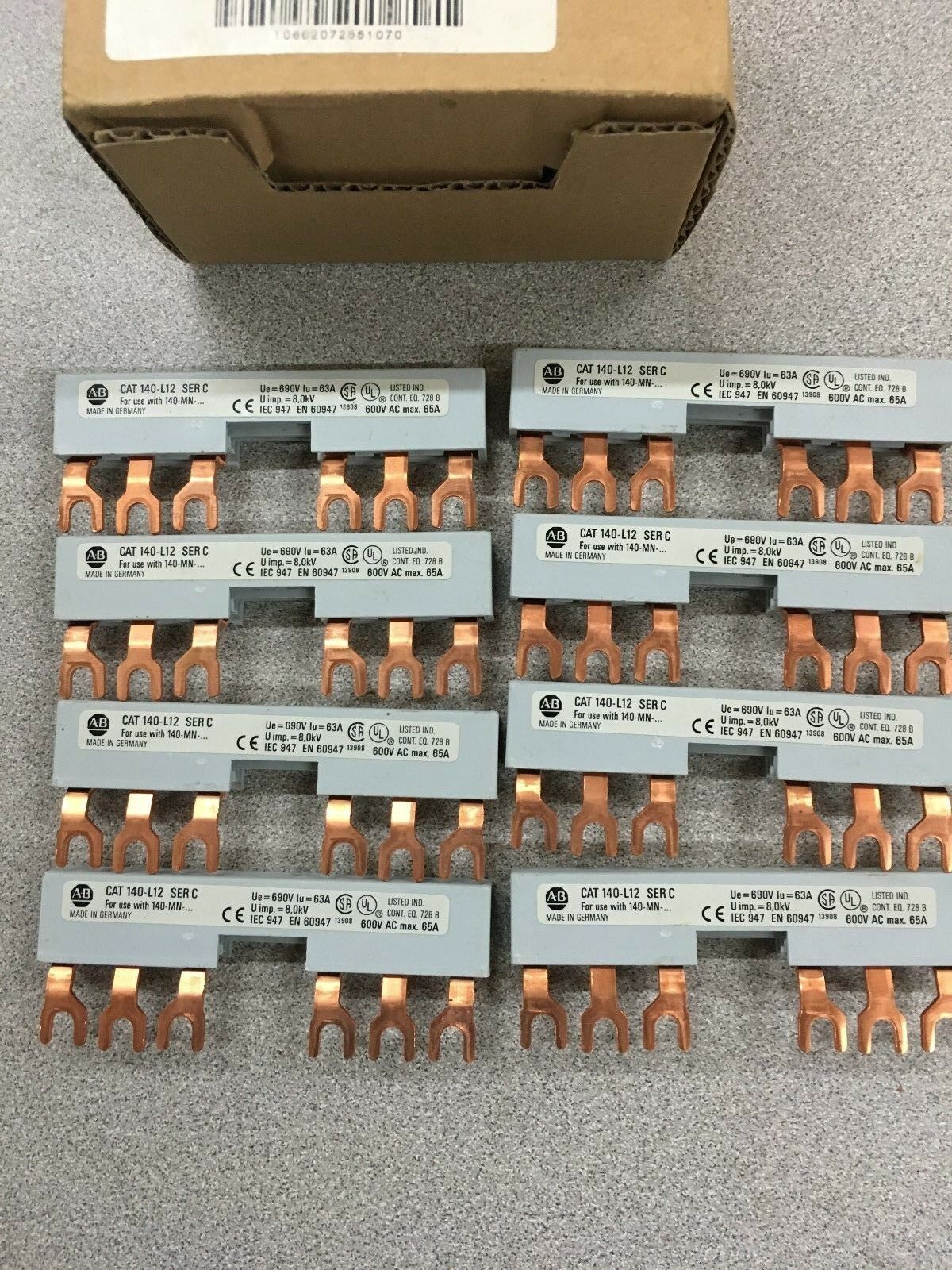 NEW BOX OF 8 ALLEN-BRADLEY COMMONING LINK 2 UNITS 140-L12 SERIES C