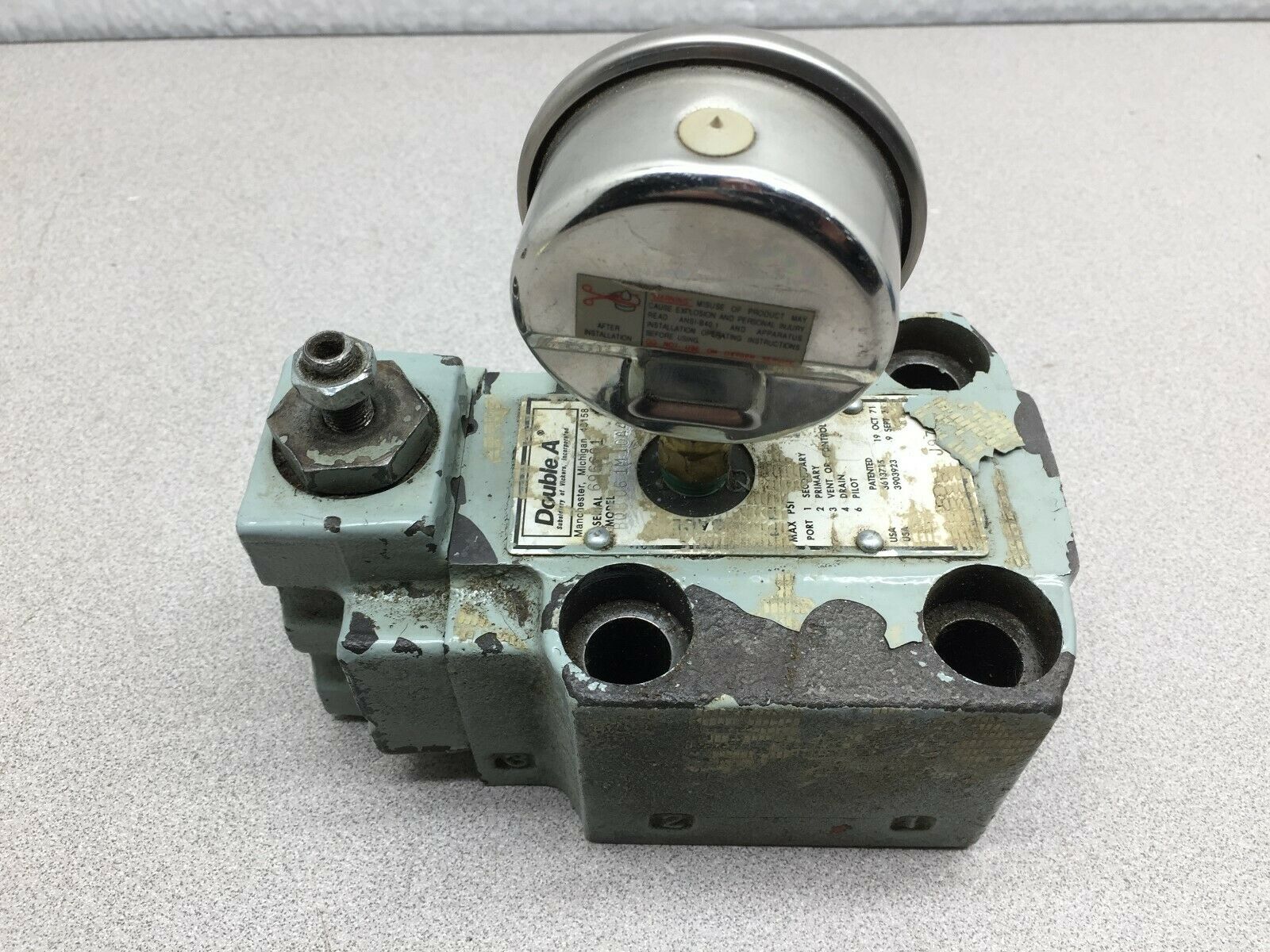 USED DOUBLE A PRESSURE RELIEF VALVE BQB061M10A4