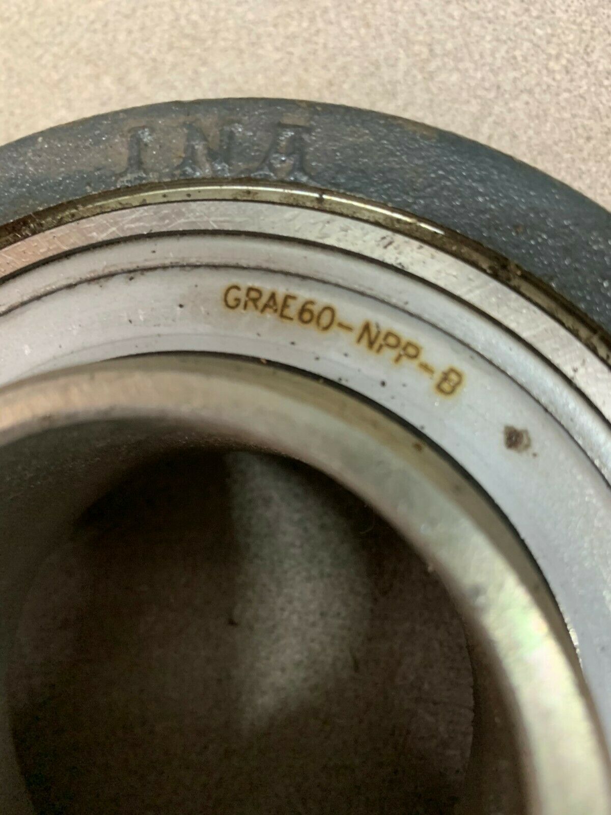 NEW NO BOX INA 2-BOLT FLANGE BEARING GRAE60-NPP-B