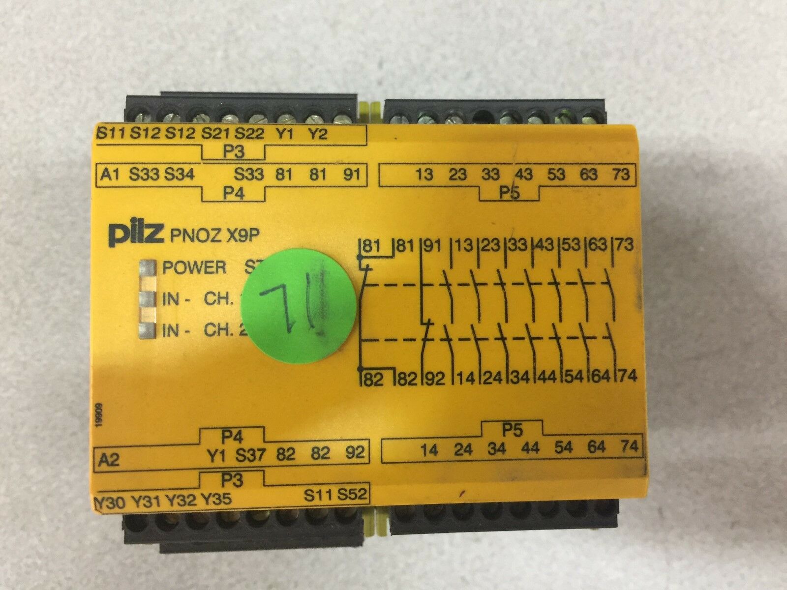 USED PILZ 24VDC COIL ESTOP SAFETY RELAY PNOZ X9P