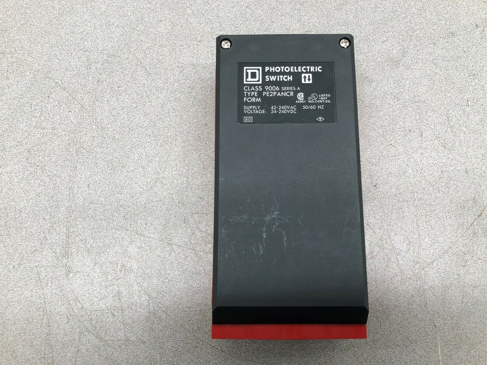 USED SQUARE D PHOTOELECTRIC SWITCH 9006 PE2PANCR SER A