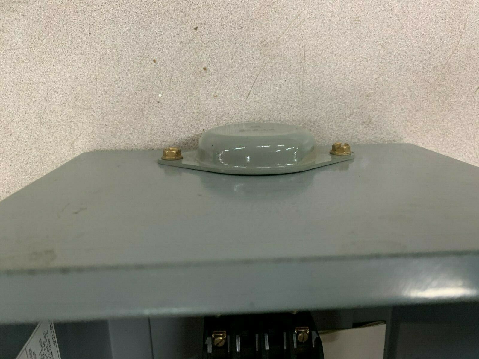 NEW NO BOX SQUARE D 8903 LH 20 LIGHTING CONTACTOR IN ENCLOSURE 8903 L0 20