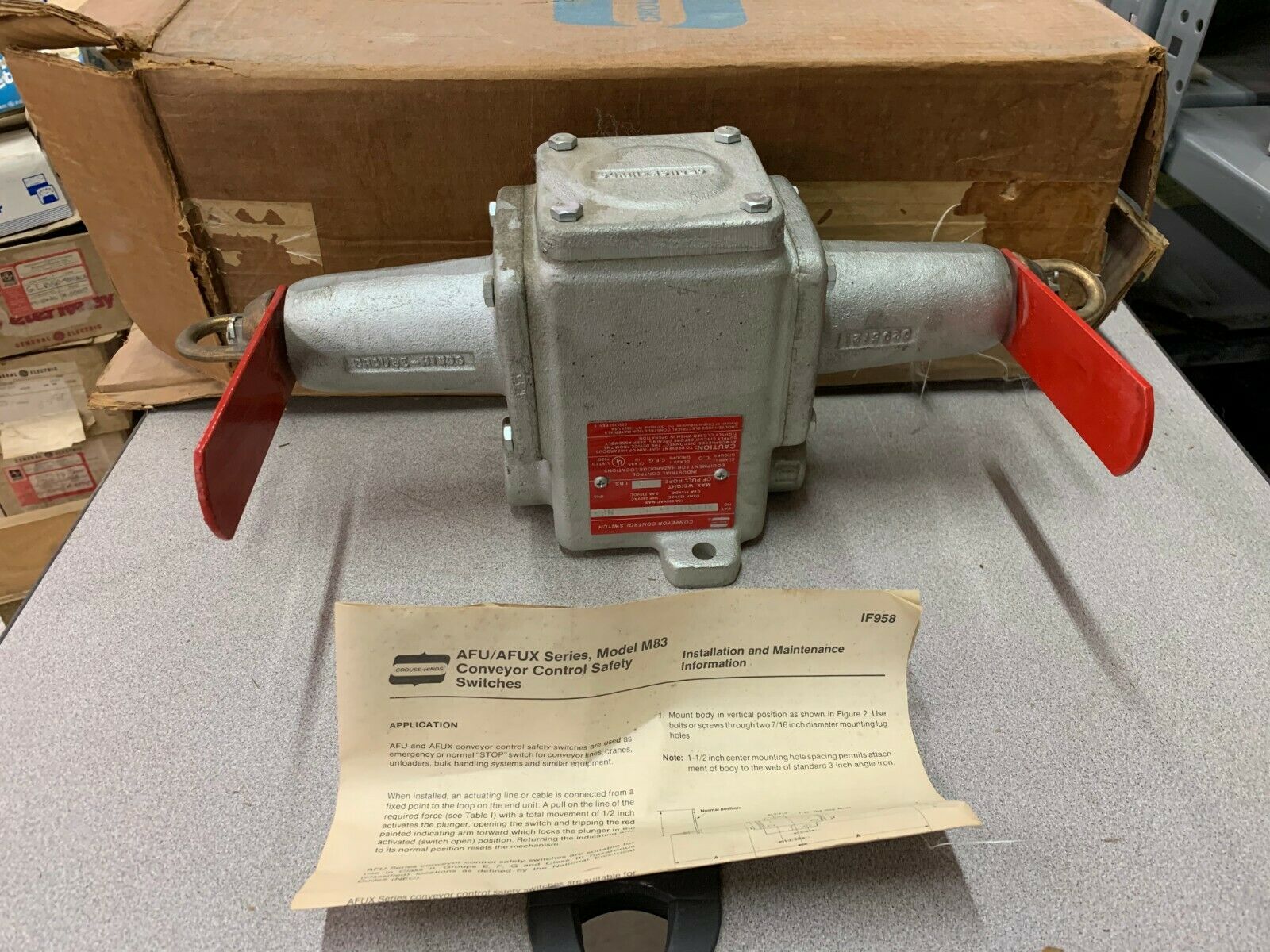 NEW IN BOX CROUSE HINDS CONVEYOR CONTROL SWITCH AFUX0333 22