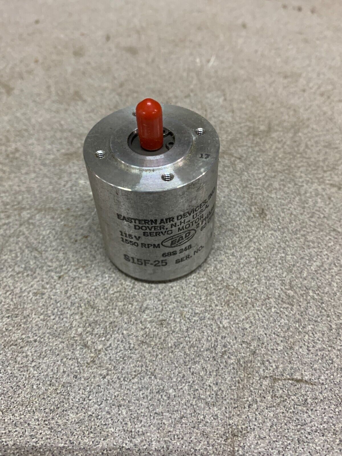 NEW NO BOX EASTERN AIR DEVICES 115V. 1550RPM SERVO MOTOR S15F-25