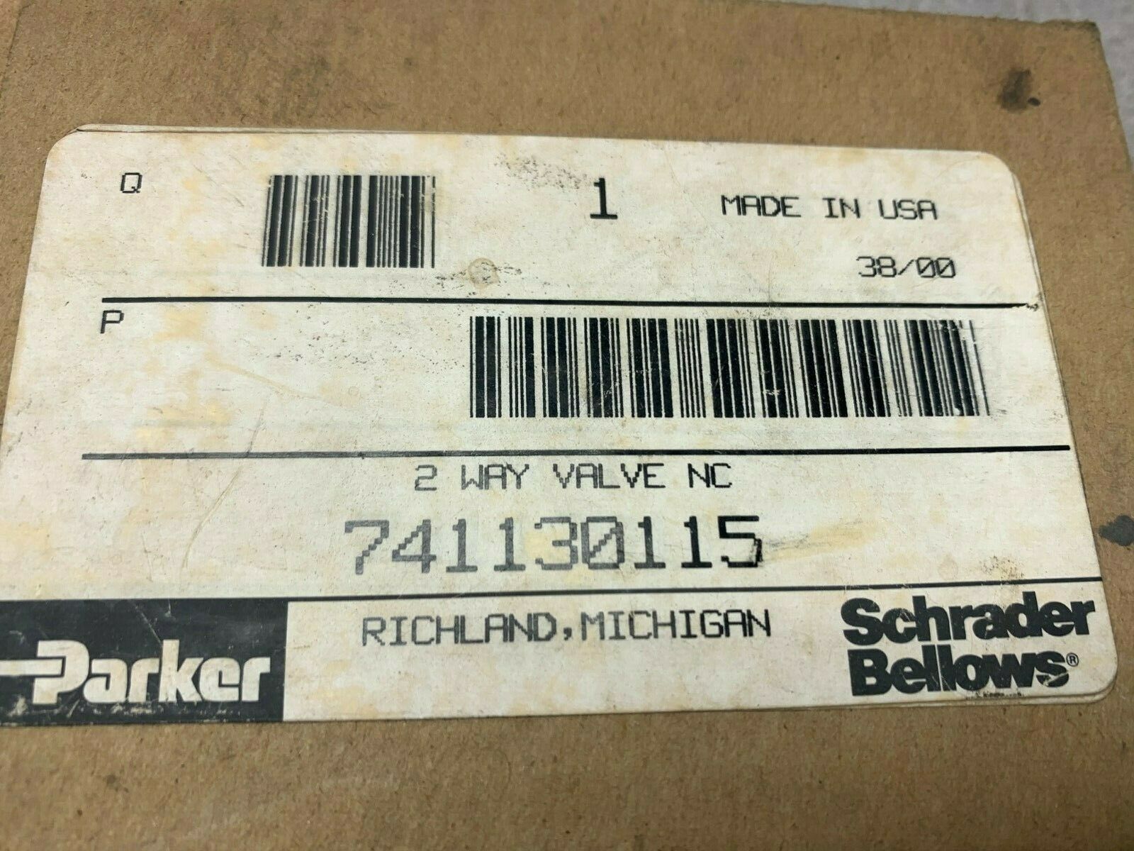 NEW IN BOX PARKER 2-WAY VALVE 741130115