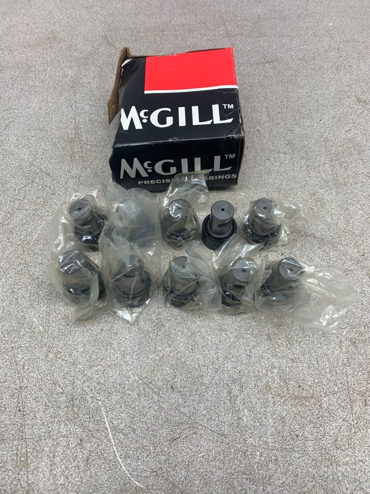 NEW BOX OF 10 MCGILL CAM FOLLOWERS CFH 435