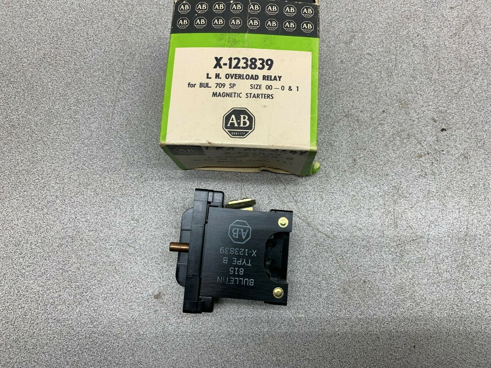 NEW IN BOX ALLEN BRADLEY RELAY X-123839