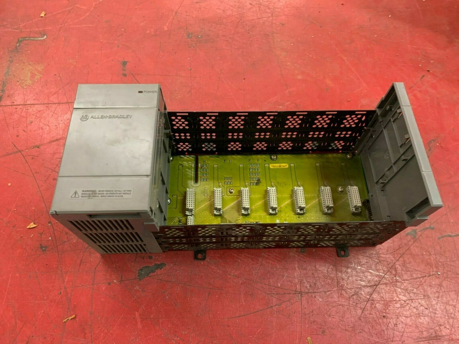 USED ALLEN-BRADLEY SLC 500 POWER SUPPLY 1746-P2 WITH 7-SLOT RACK 1746-A7