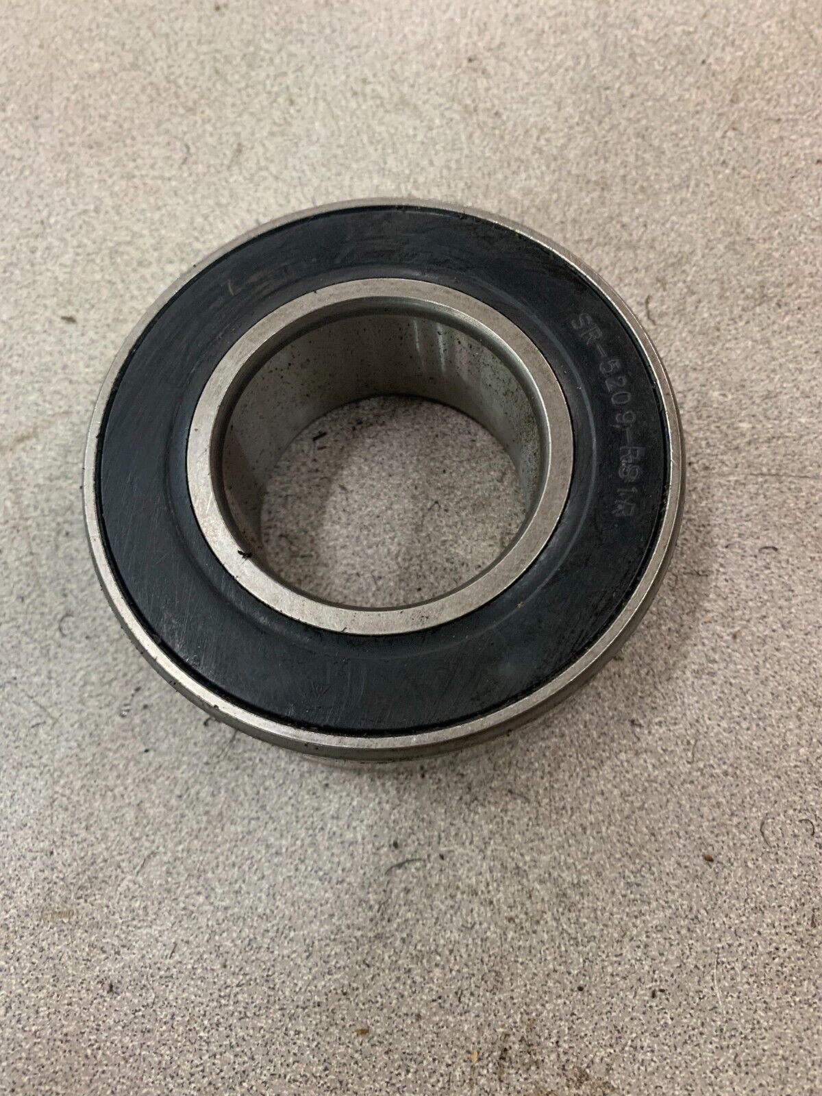 NEW NO BOX MRC ROLLER BEARING 5209CZZ H501