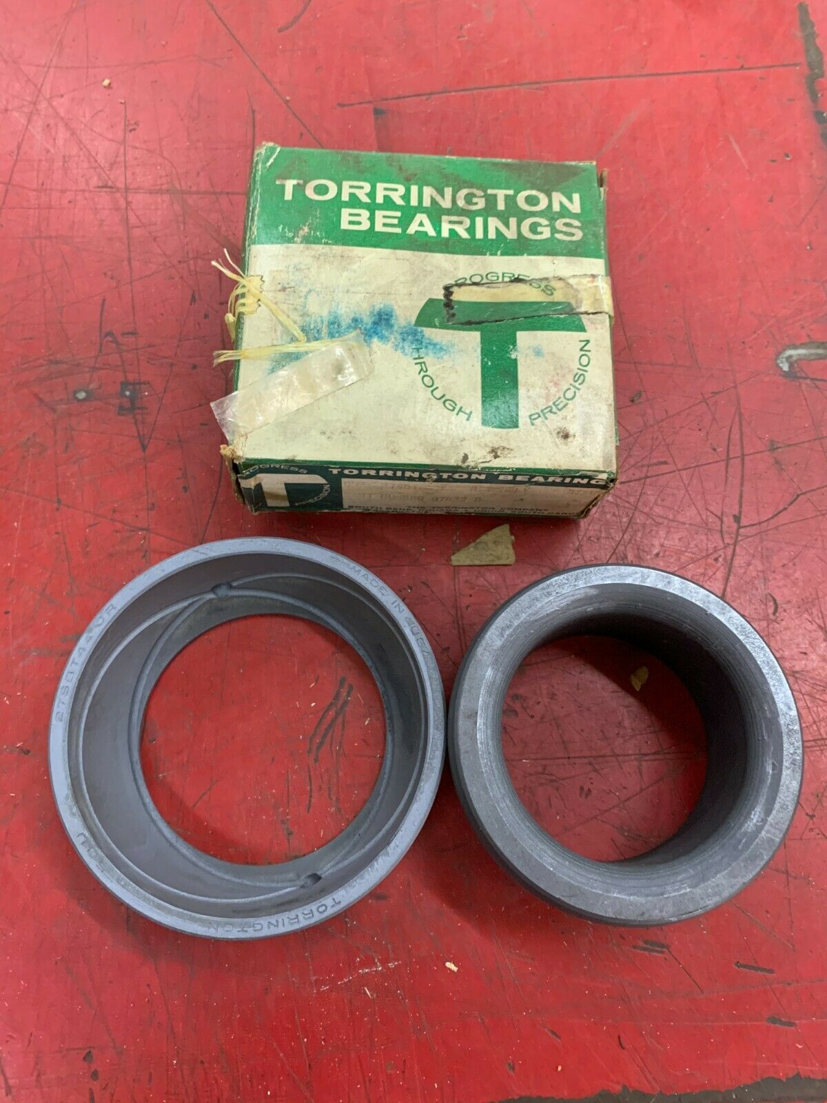 NEW IN BOX TORRINGTON PLAIN SLEEVE BEARING 27SBT44