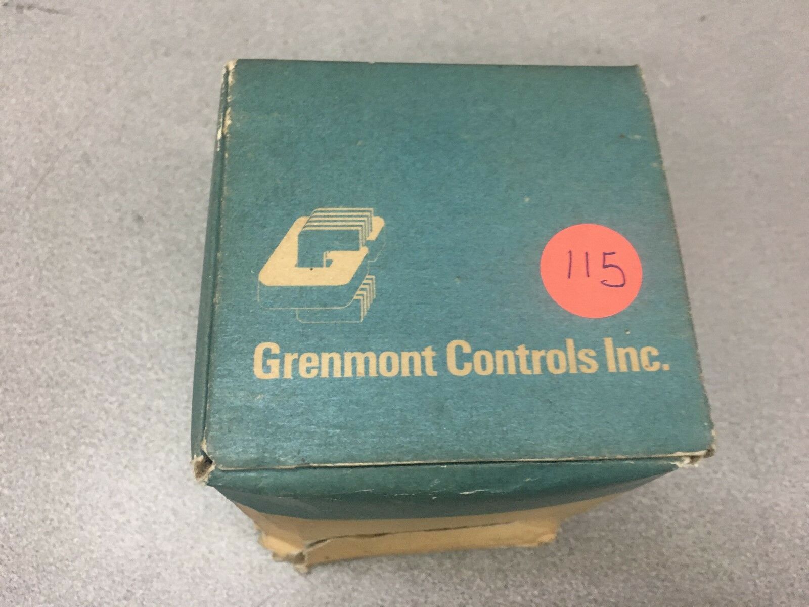 NEW IN BOX GRENMONT CONTROLLS 240V WT923201