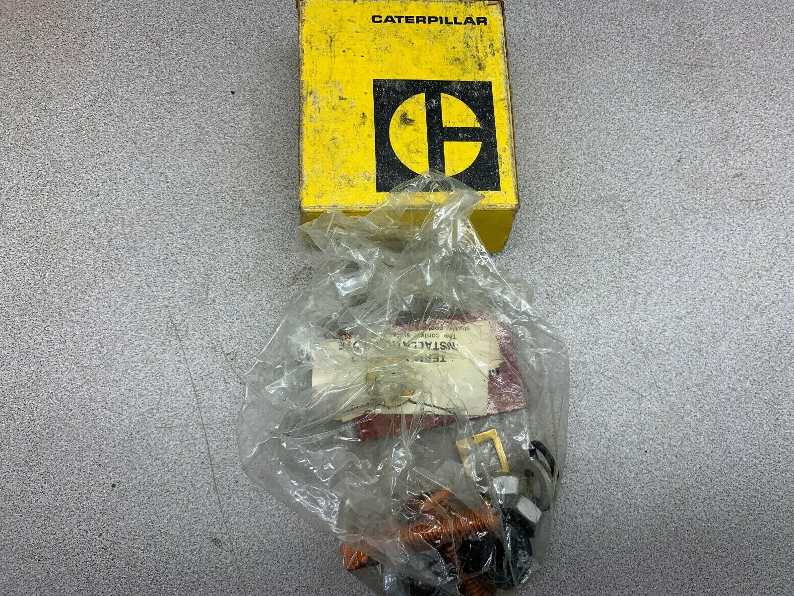 NEW IN BOX CATERPILLAR PART 6T3701