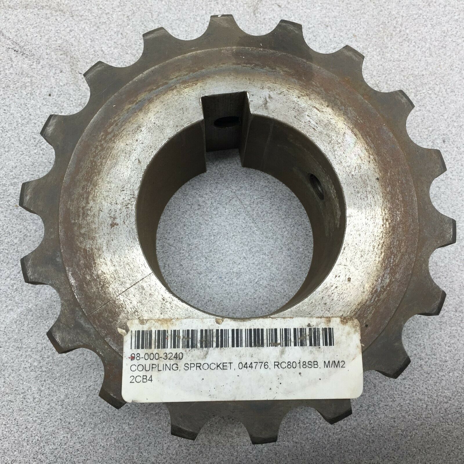 NEW NO BOX SIZE 80 SINGLE CHAIN 18 TOOTH SPROCKET RC8018