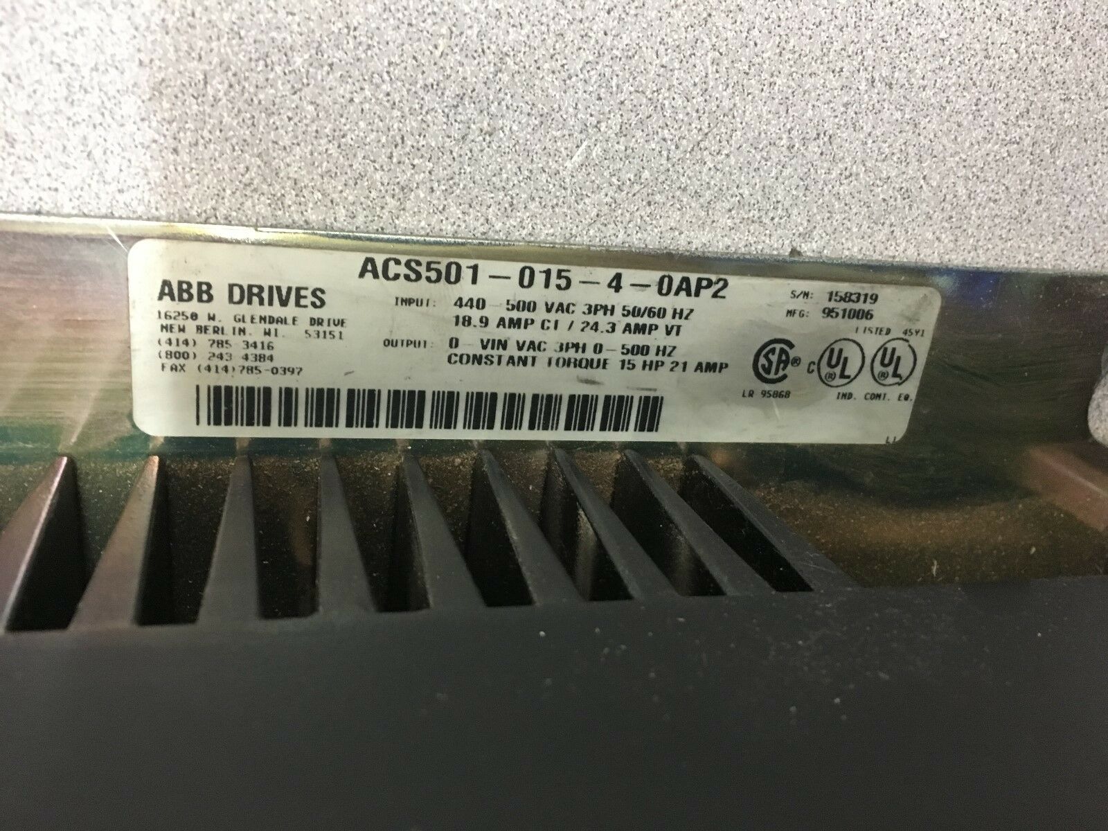 USED ABB ACS 500 15HP VARIABLE SPEED DRIVE ACS501-015-4-0AP2