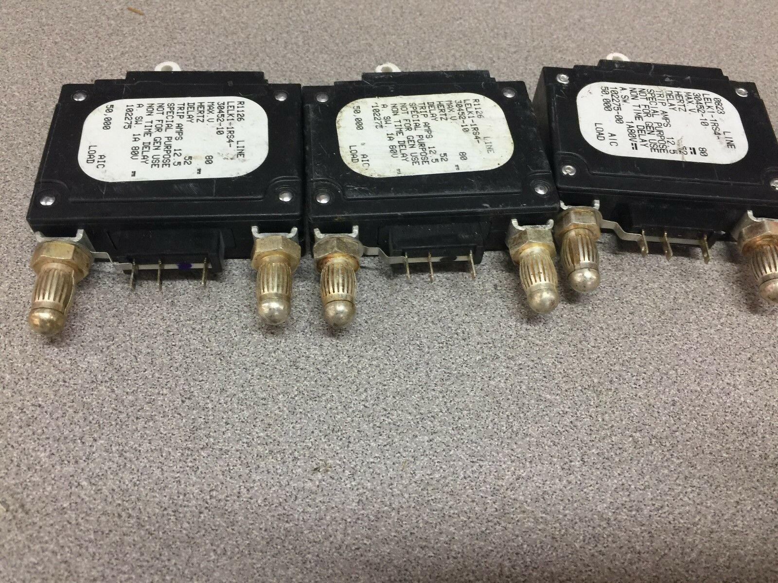 USED AIRPAX (LOT OF 3) BREAKERS LELK1-1RS4-30452-10