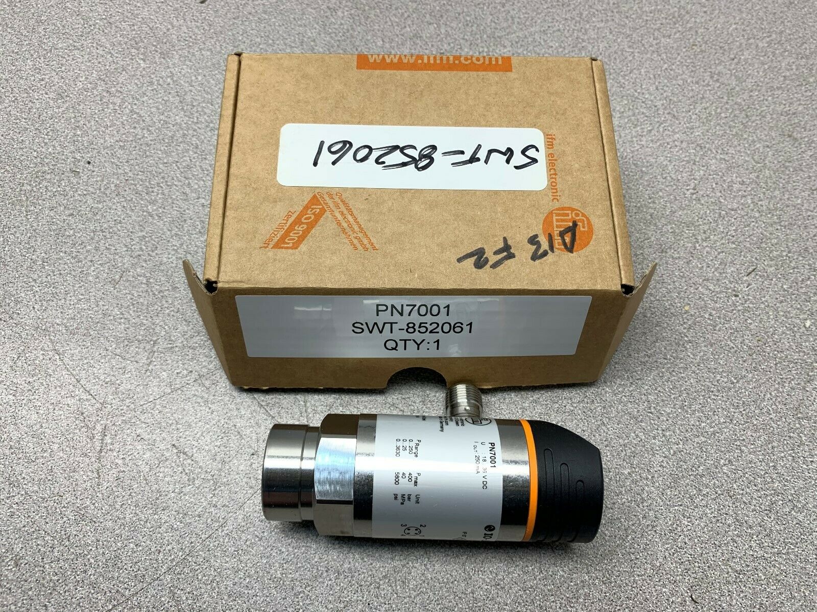 NEW IN BOX EFECTOR500 SENSOR PN-250-SBR14-QFRKG/US/N