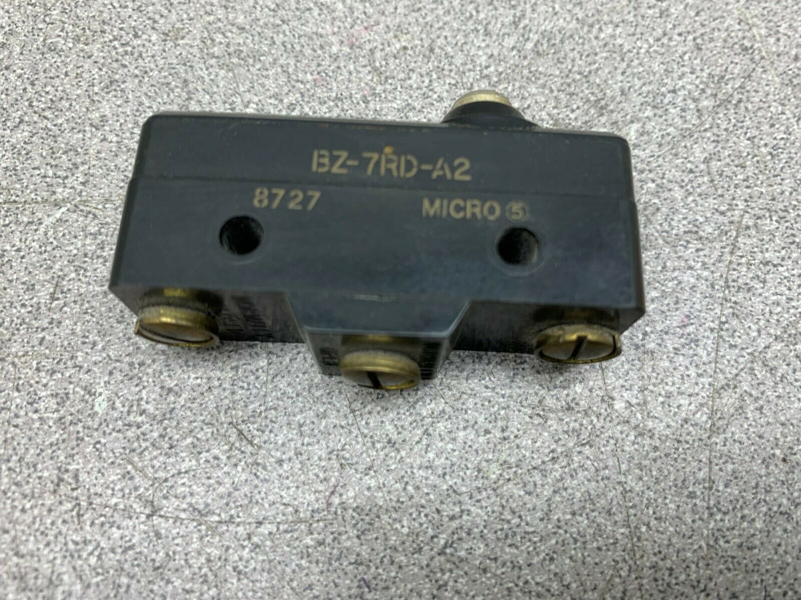 NEW NO BOX MICRO SWITCH BZ-7RD-A2