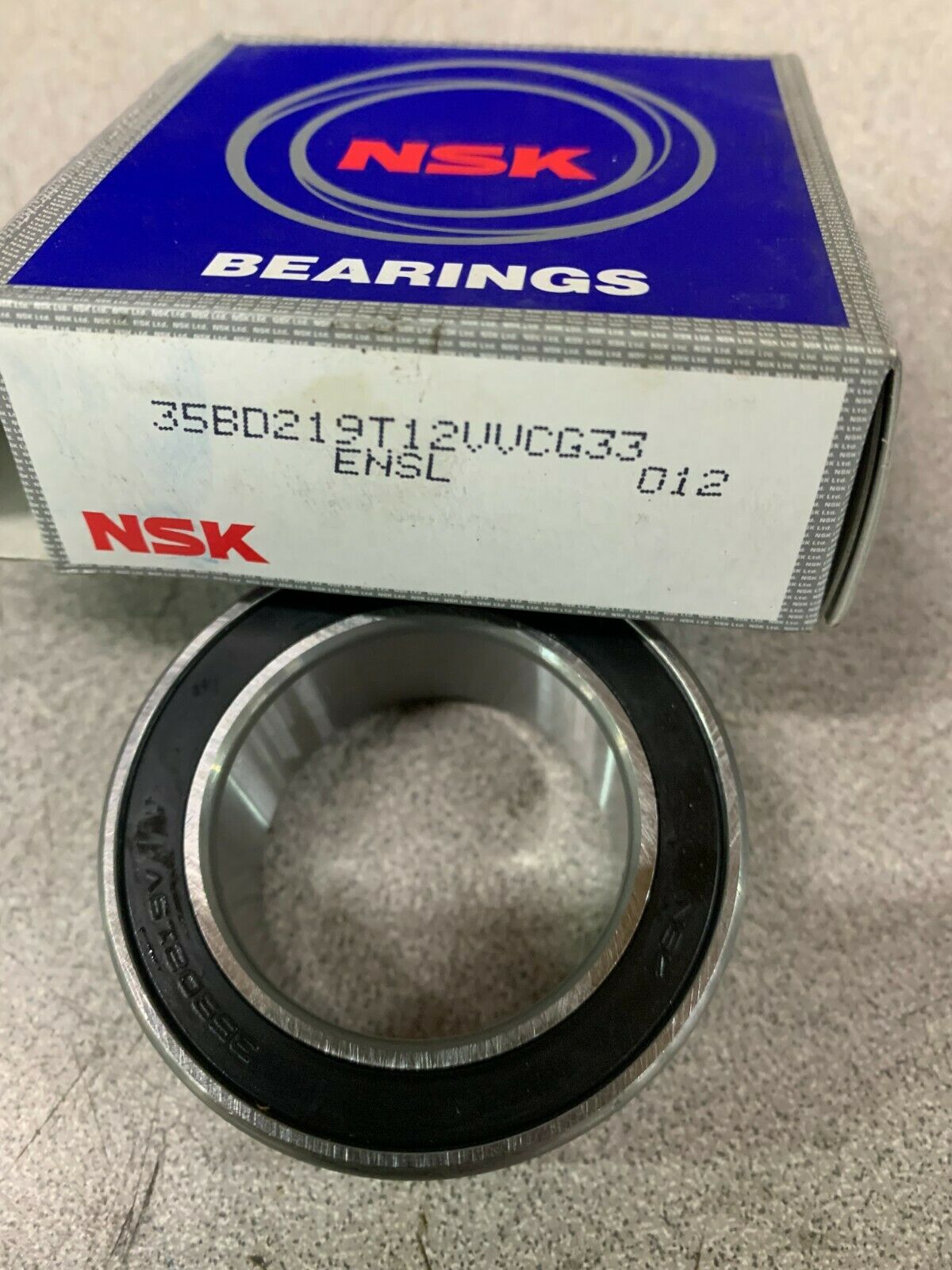 NEW IN BOX NSK 35BD219T12VV ROLLER BEARING 35BD219T12VVCG33