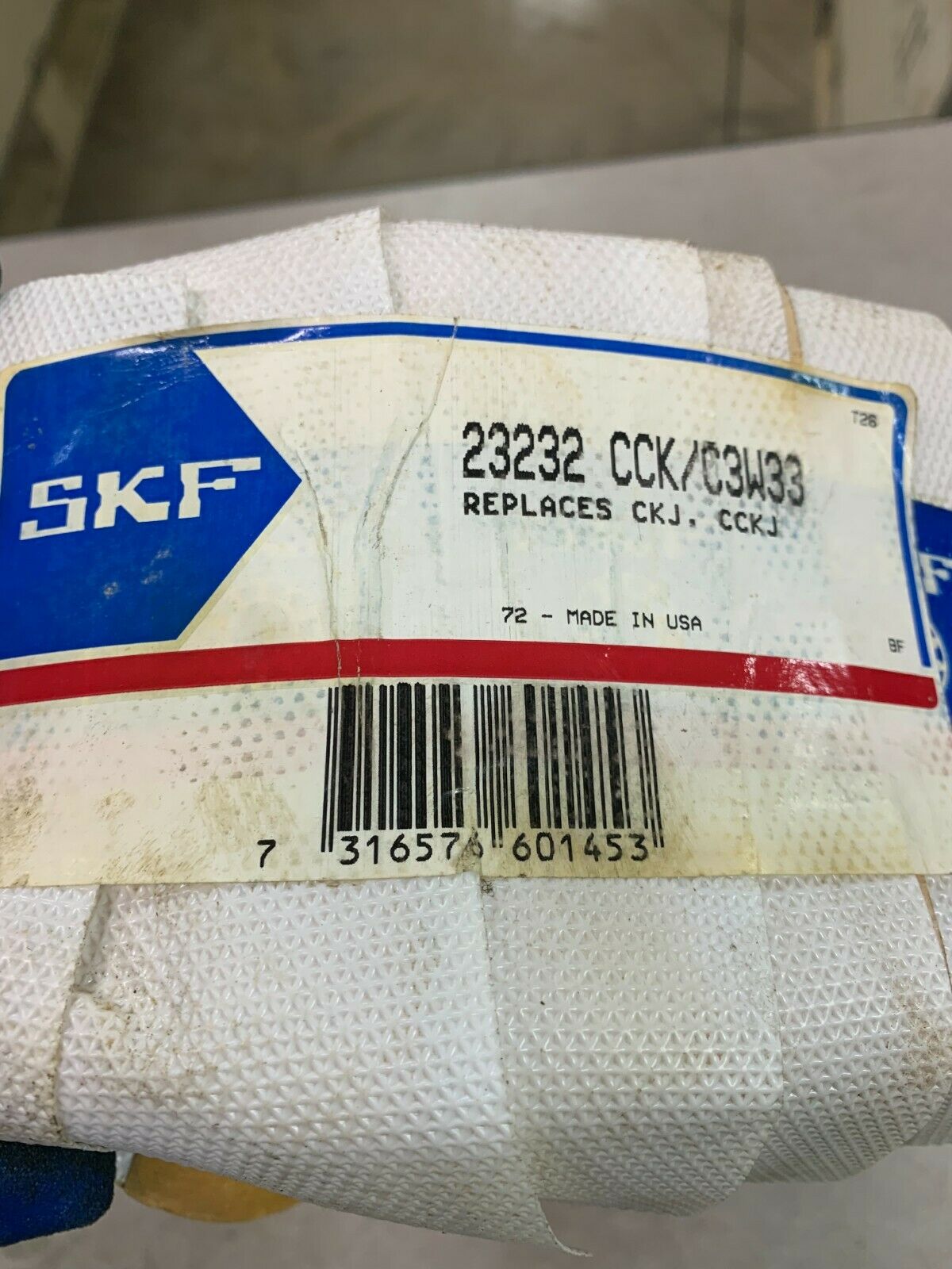 NEW SKF 23232CCKC3W33 SPHERICAL ROLLER BEARING 23232 CCK/C3W33