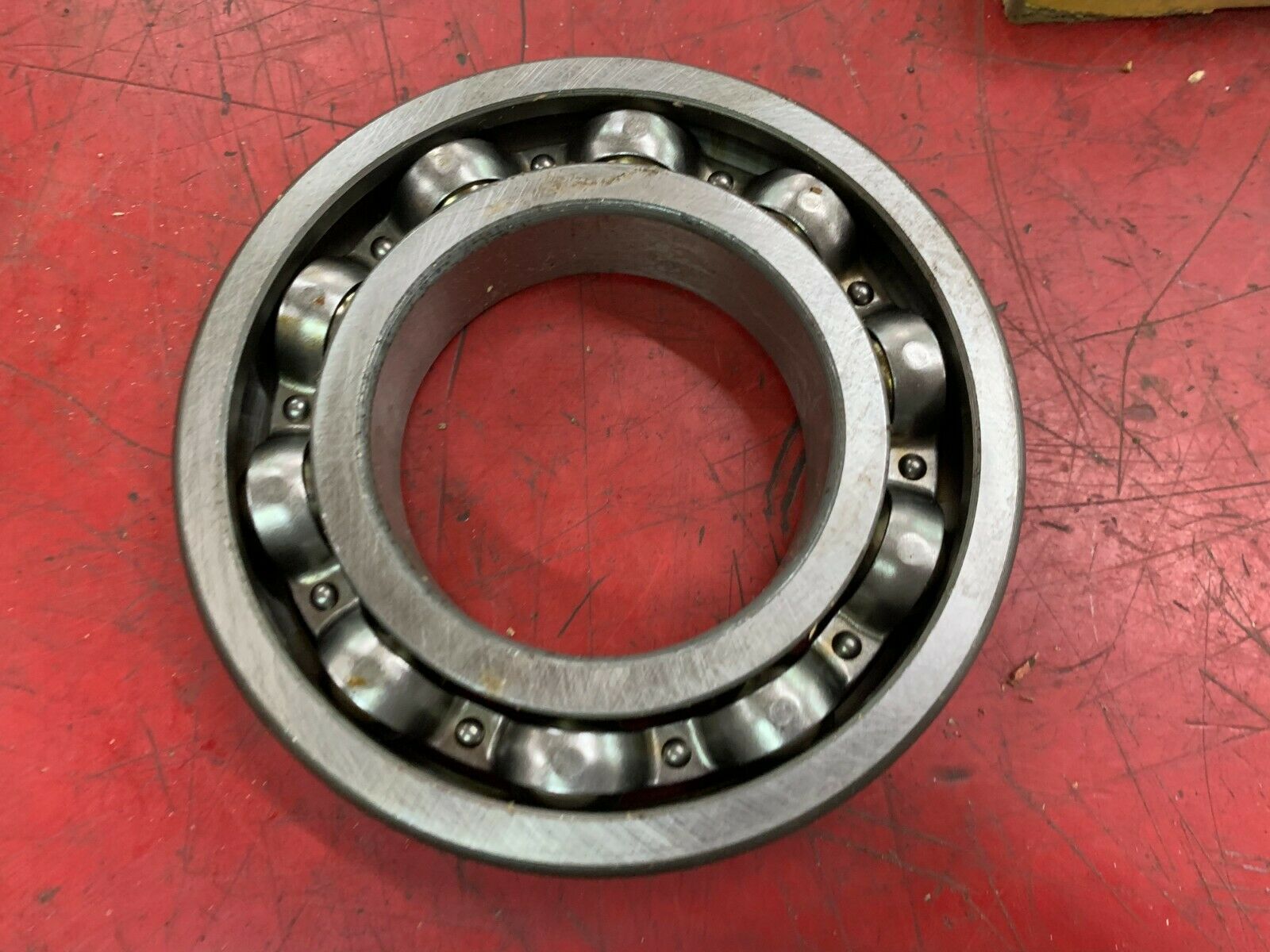 NEW IN BOX BOWER ROLLER BEARING 213S