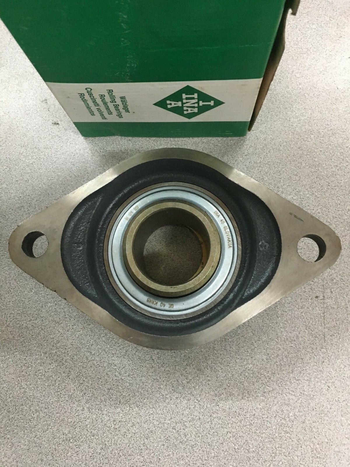 NEW IN BOX INA 2-BOLT FLANGE BEARING RCJT40N