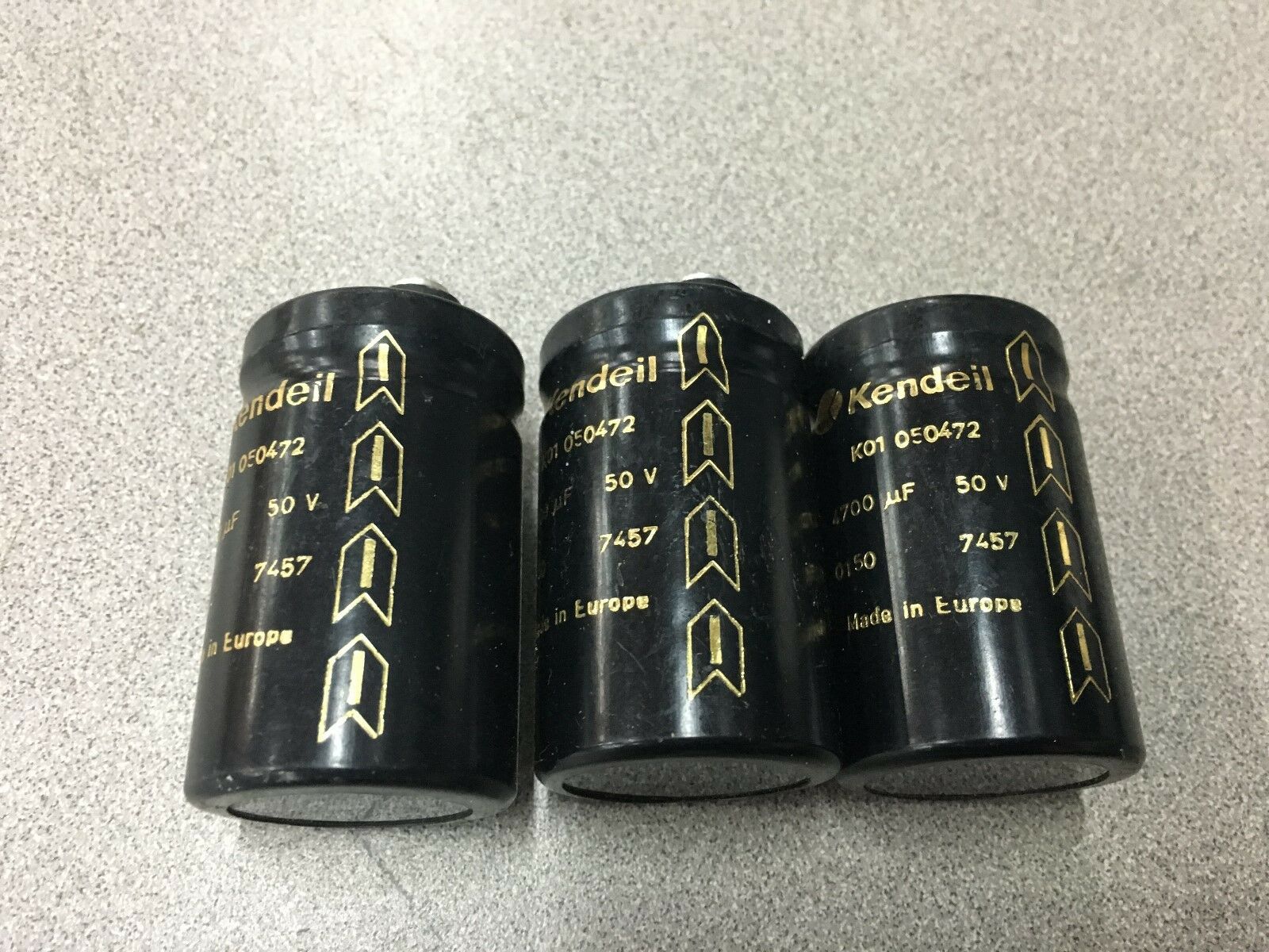 NEW NO BOX LOT OF 3 KENDELL CAPACITOR K01 050472