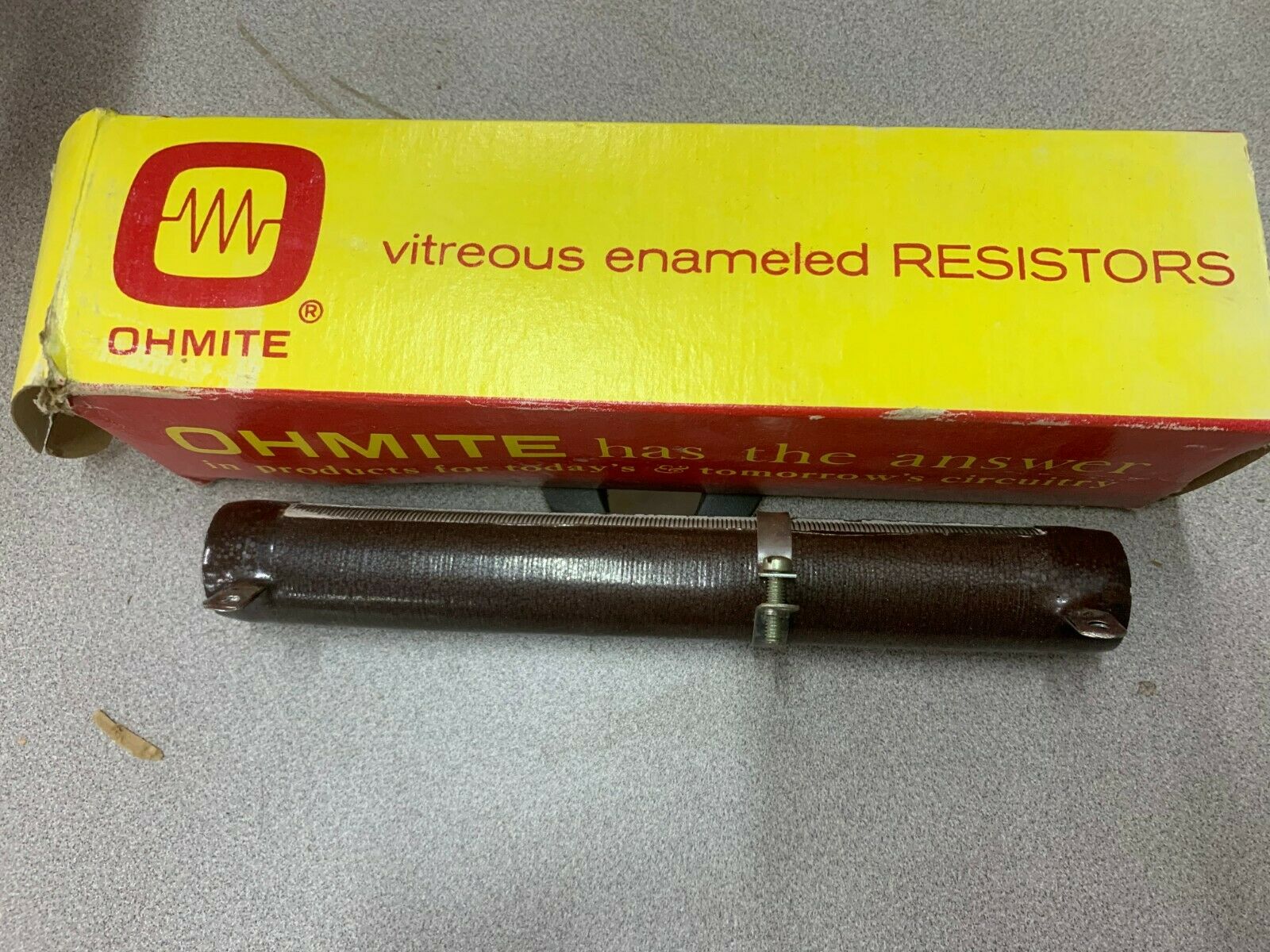 LOT OF 2 NEW IN BOX OHMITE RESISTORS 1160