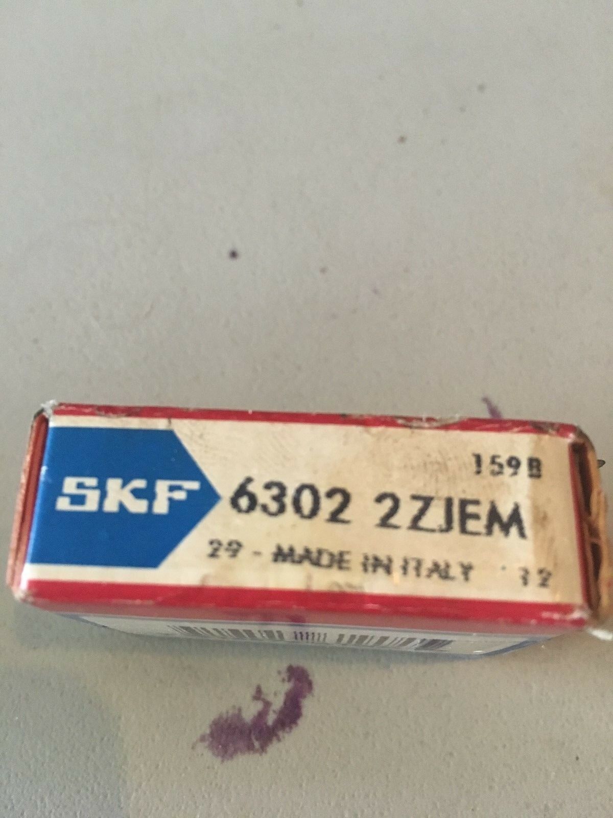 NEW IN BOX SKF BEARING 6302 2ZJEM