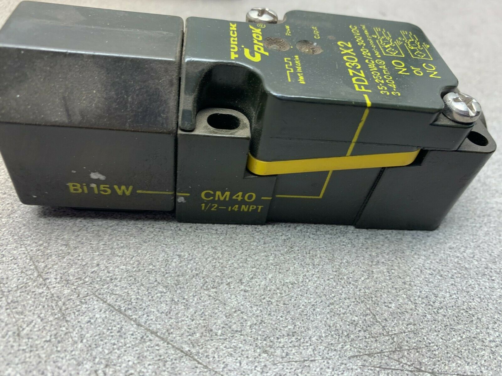 NEW IN BOX TURCK SENSOR FDZ30X2