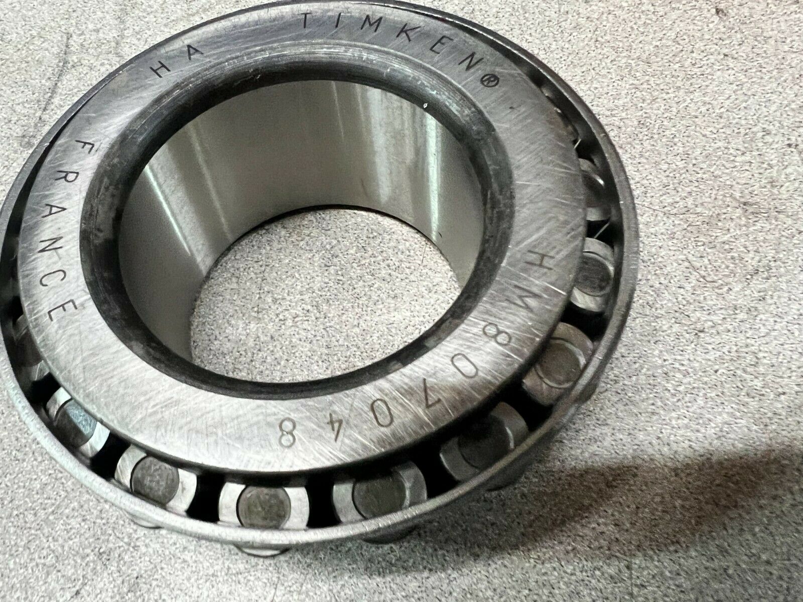 NEW IN BOX TIMKEN ROLLER BEARING HM807048