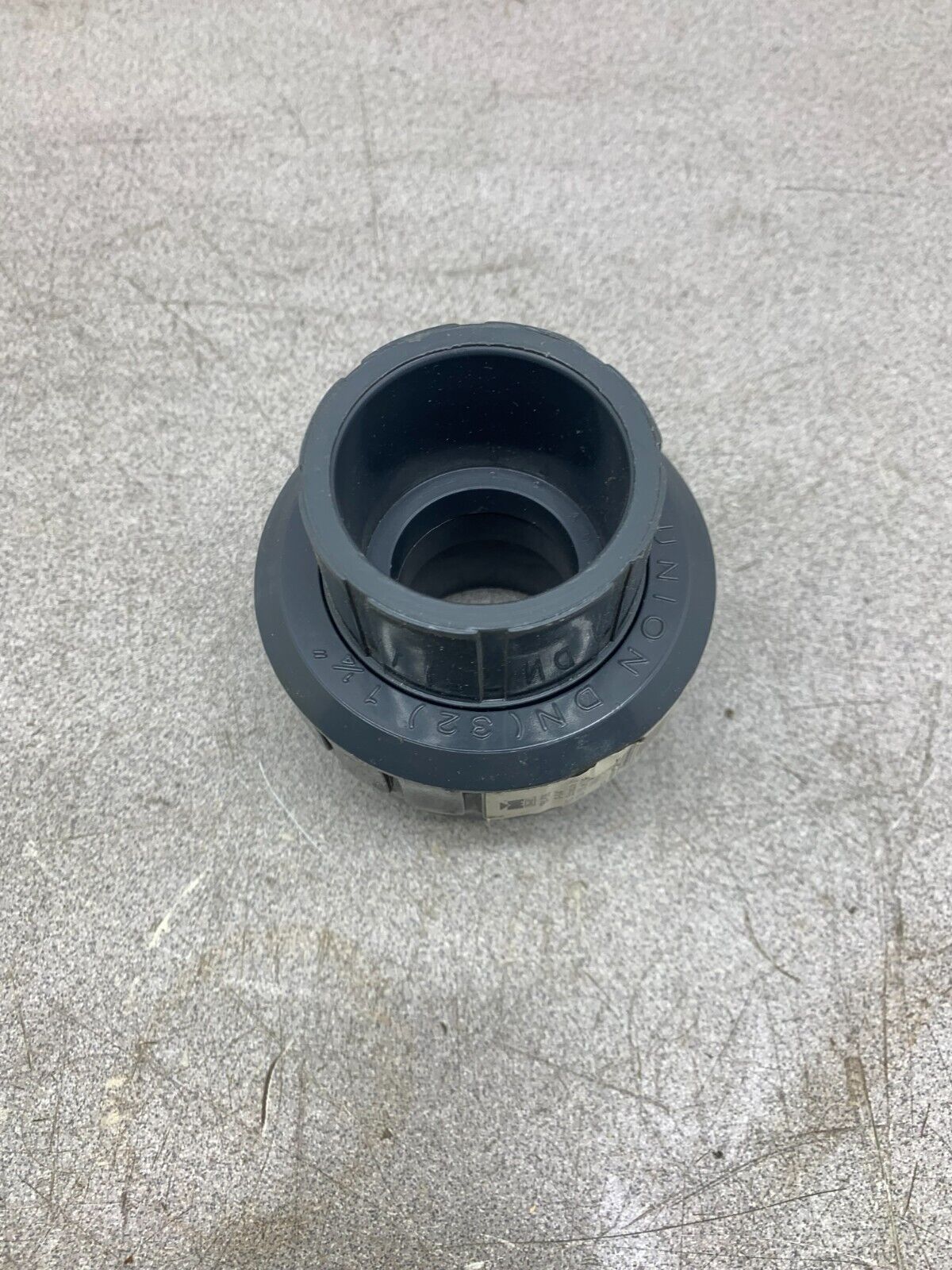 NEW NO BOX B&K 1-1/4" PVC SCEDULE 80 UNION 164-606