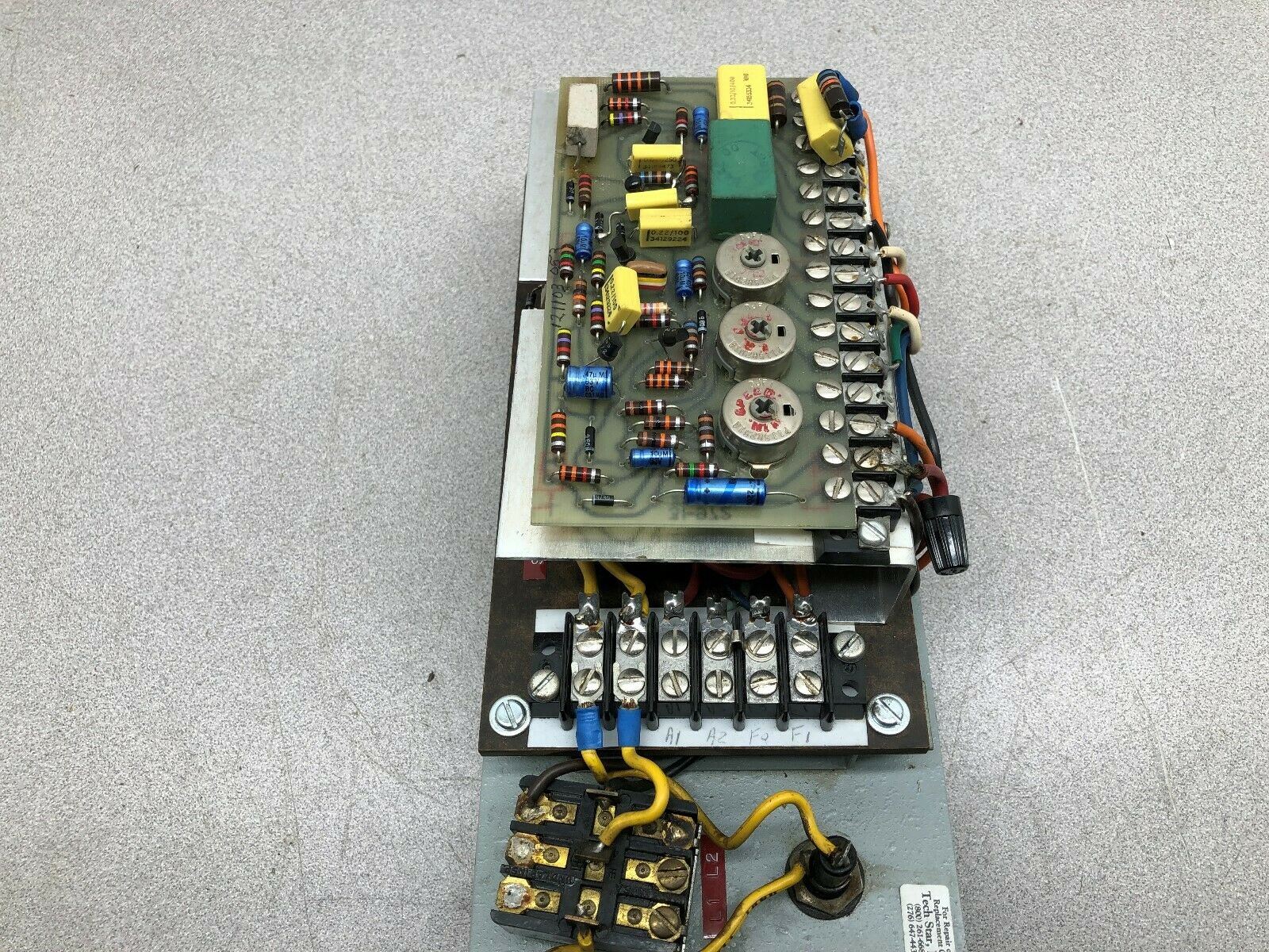 USED BEEL CONTROLS SCR CONTROL 230 VAC INPUT 180-200 VDC OUTPUT 10BO