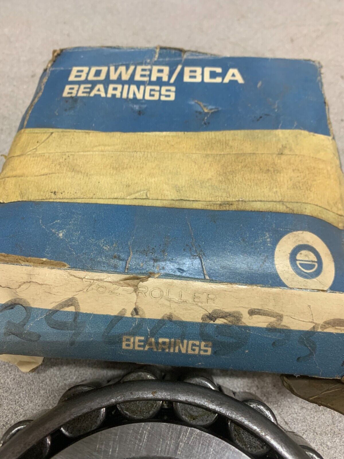 NEW IN BOX BOWER TAPERED ROLLER BEARING 762