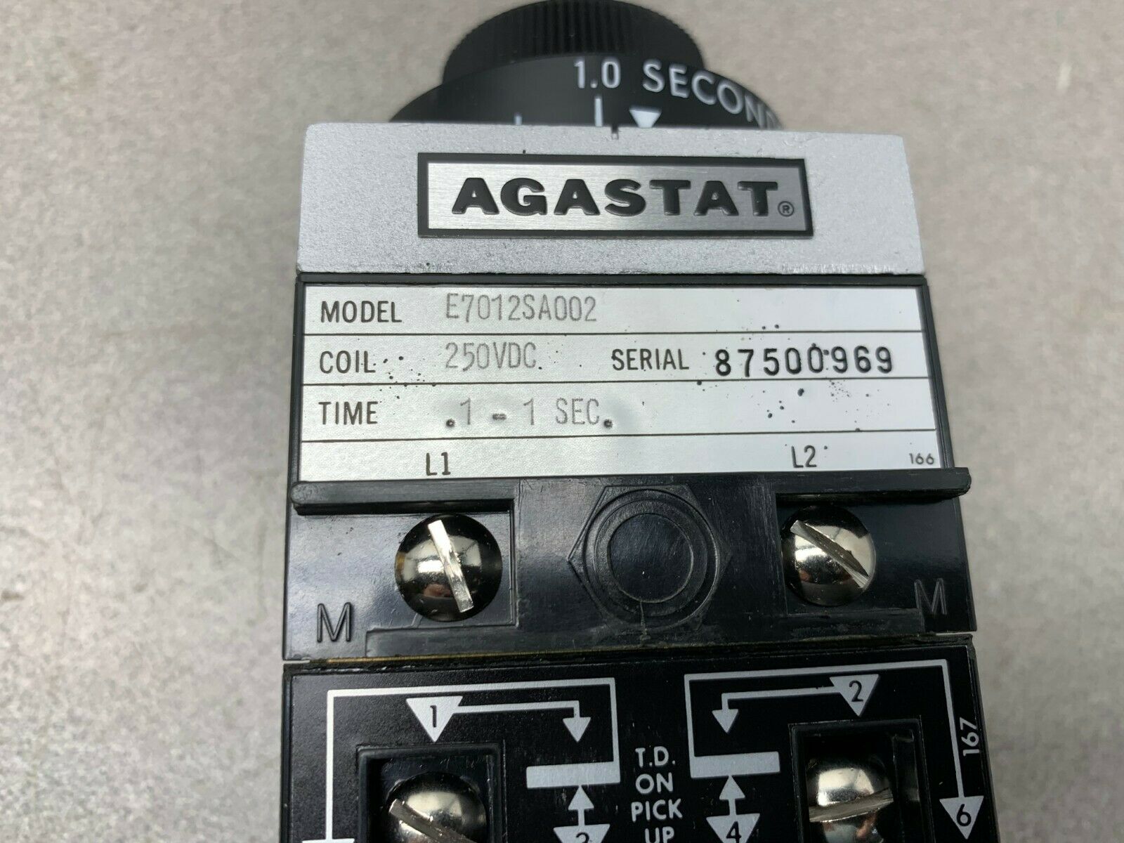 NEW NO BOX AGASTAT 250VDC. TIMER .1-1 SEC. TIMING RELAY E7012SA002