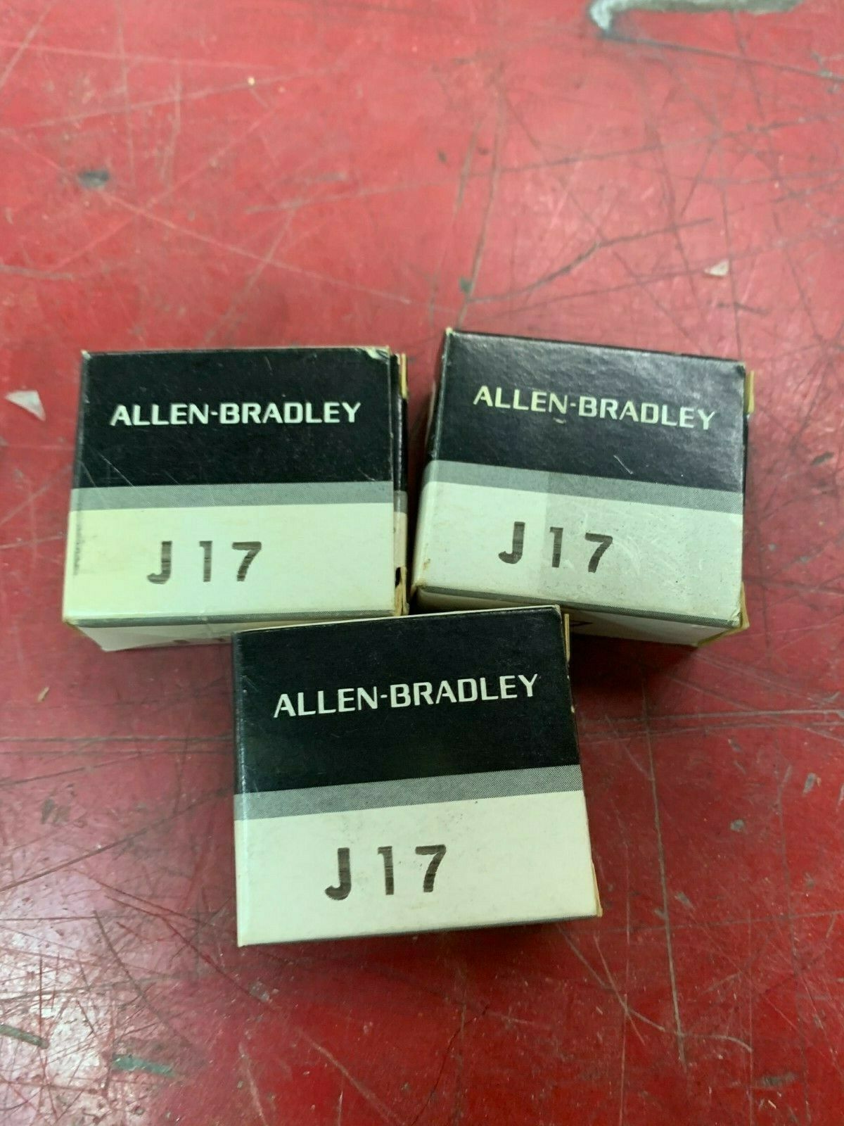 LOT OF 3 NEW IN BOX ALLEN BRADLEY HEATER ELEMENT J17