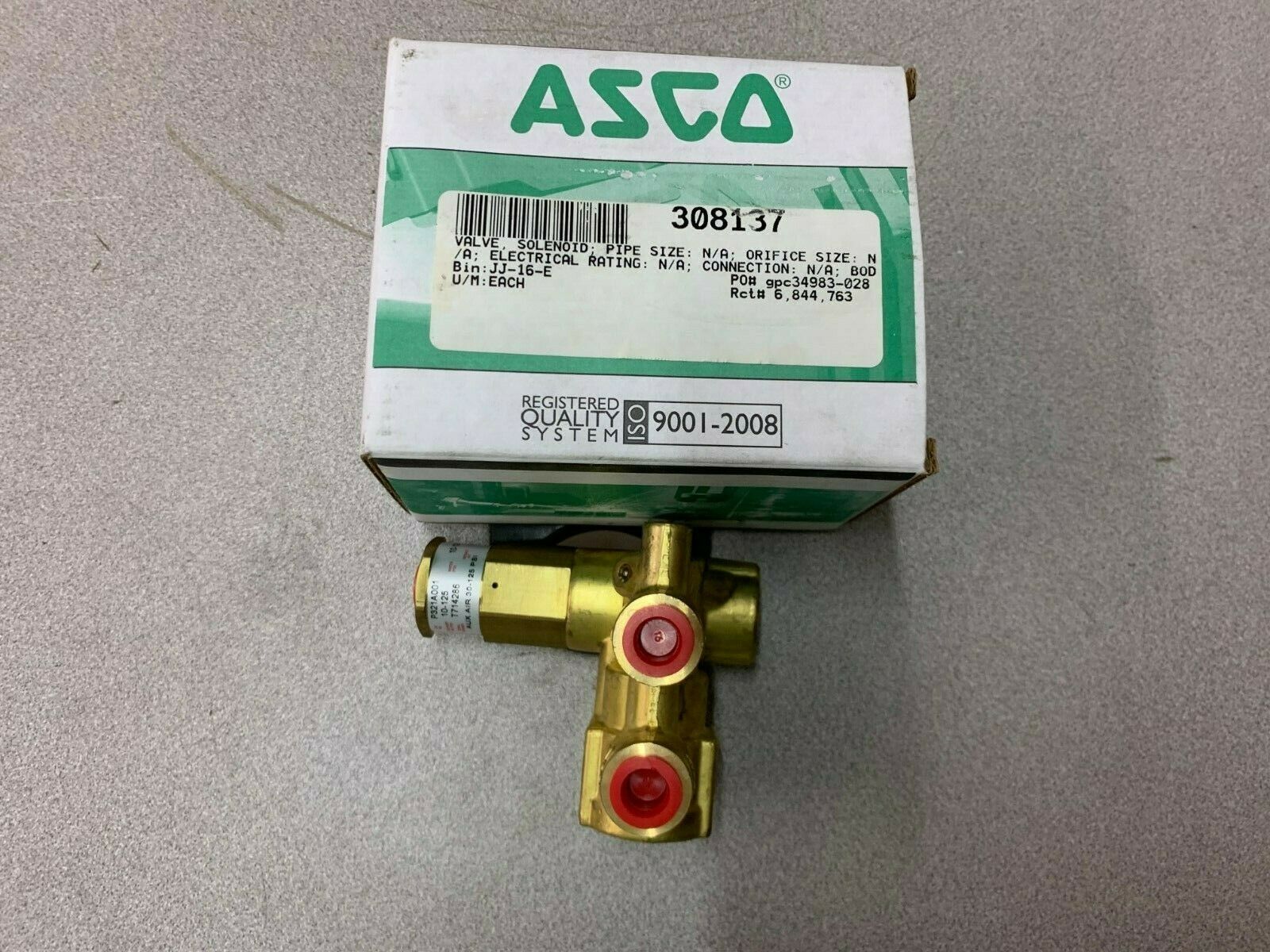 NEW IN BOX ASCO RED HAT 1/4" VALVE P321A001