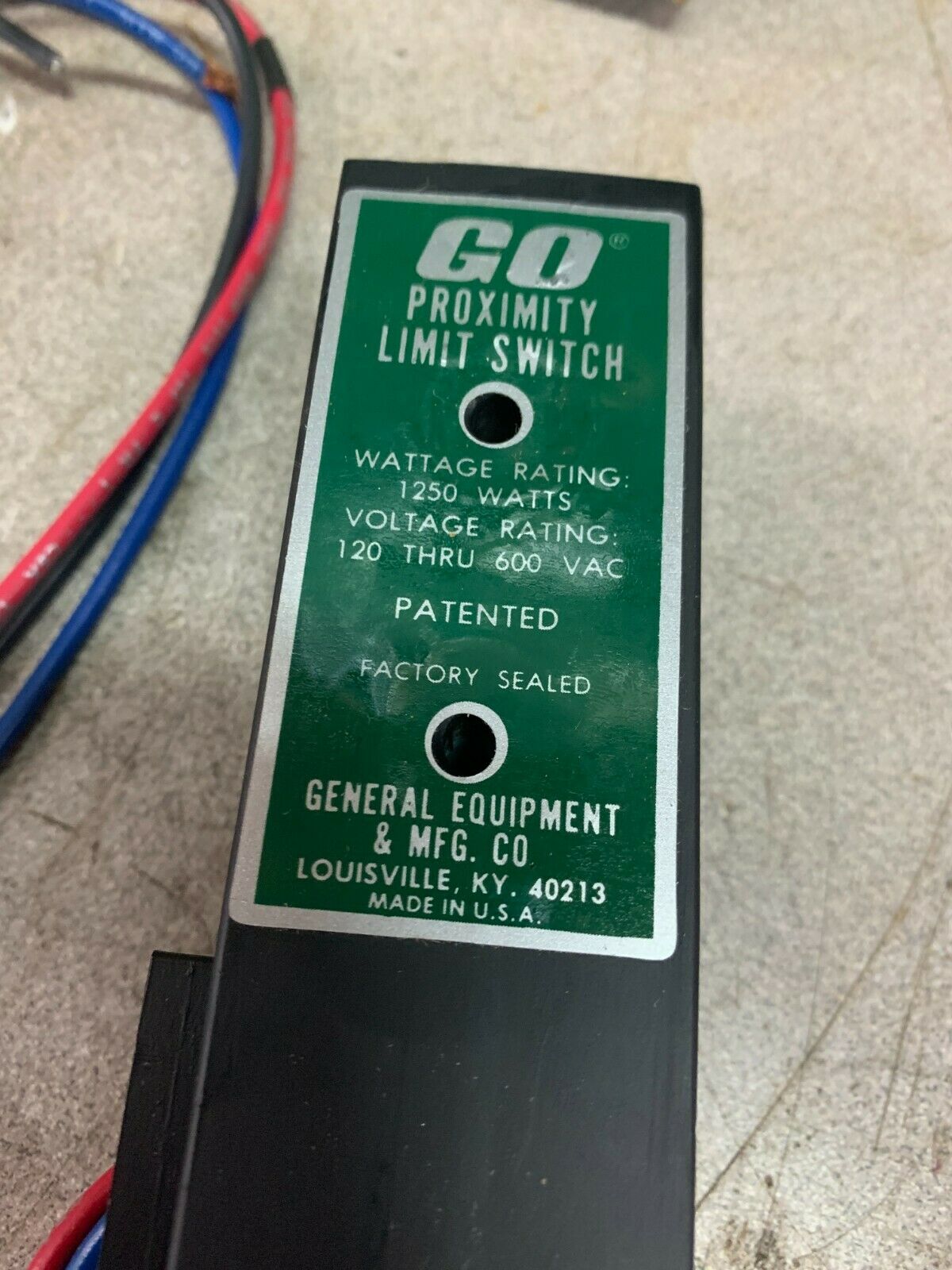 NEW IN BOX GO SWITCH PROXIMITY LIMIT SWITCH 112116
