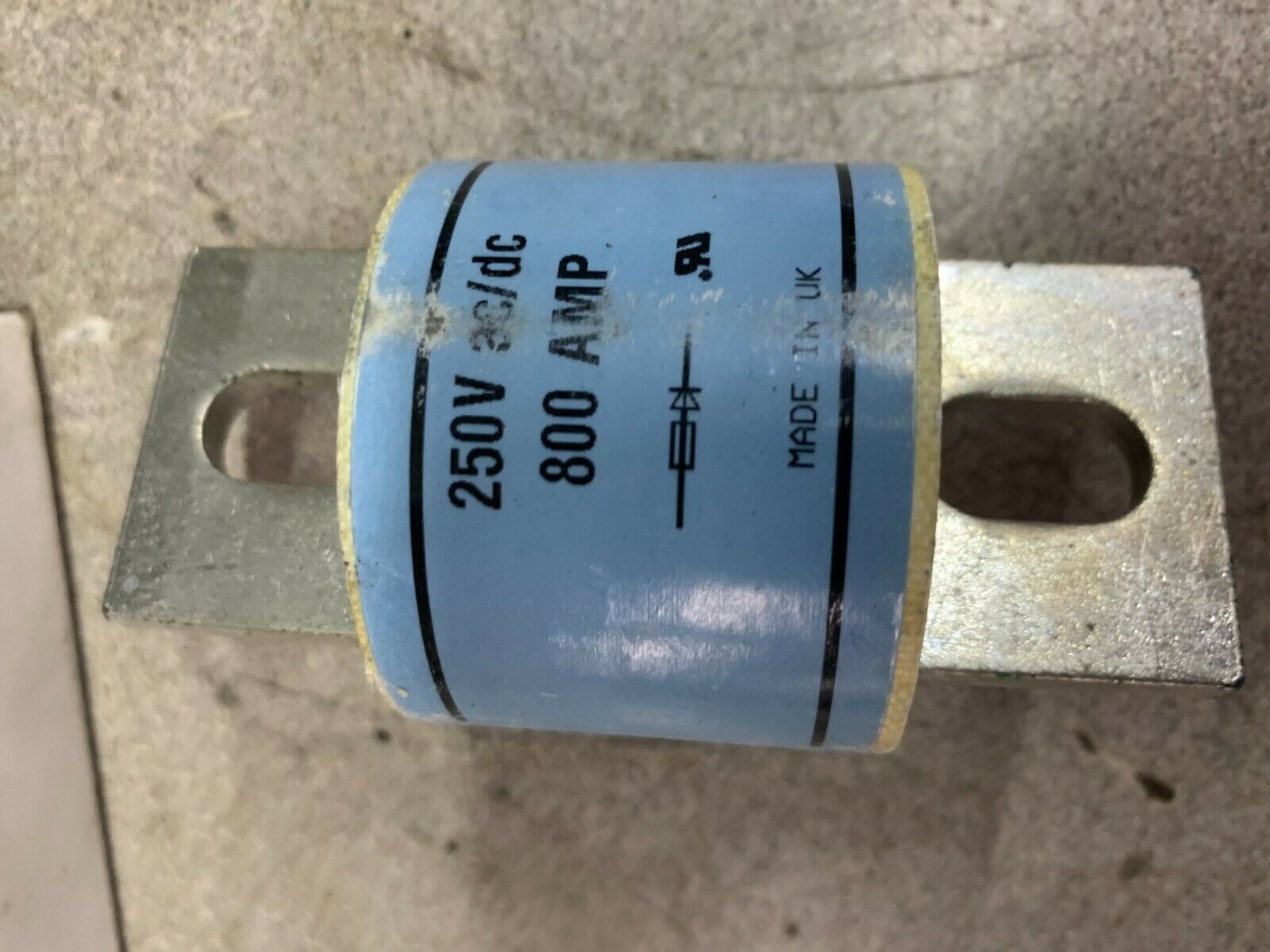 NEW IN BOX BUSSMAN FUSE XL25X800