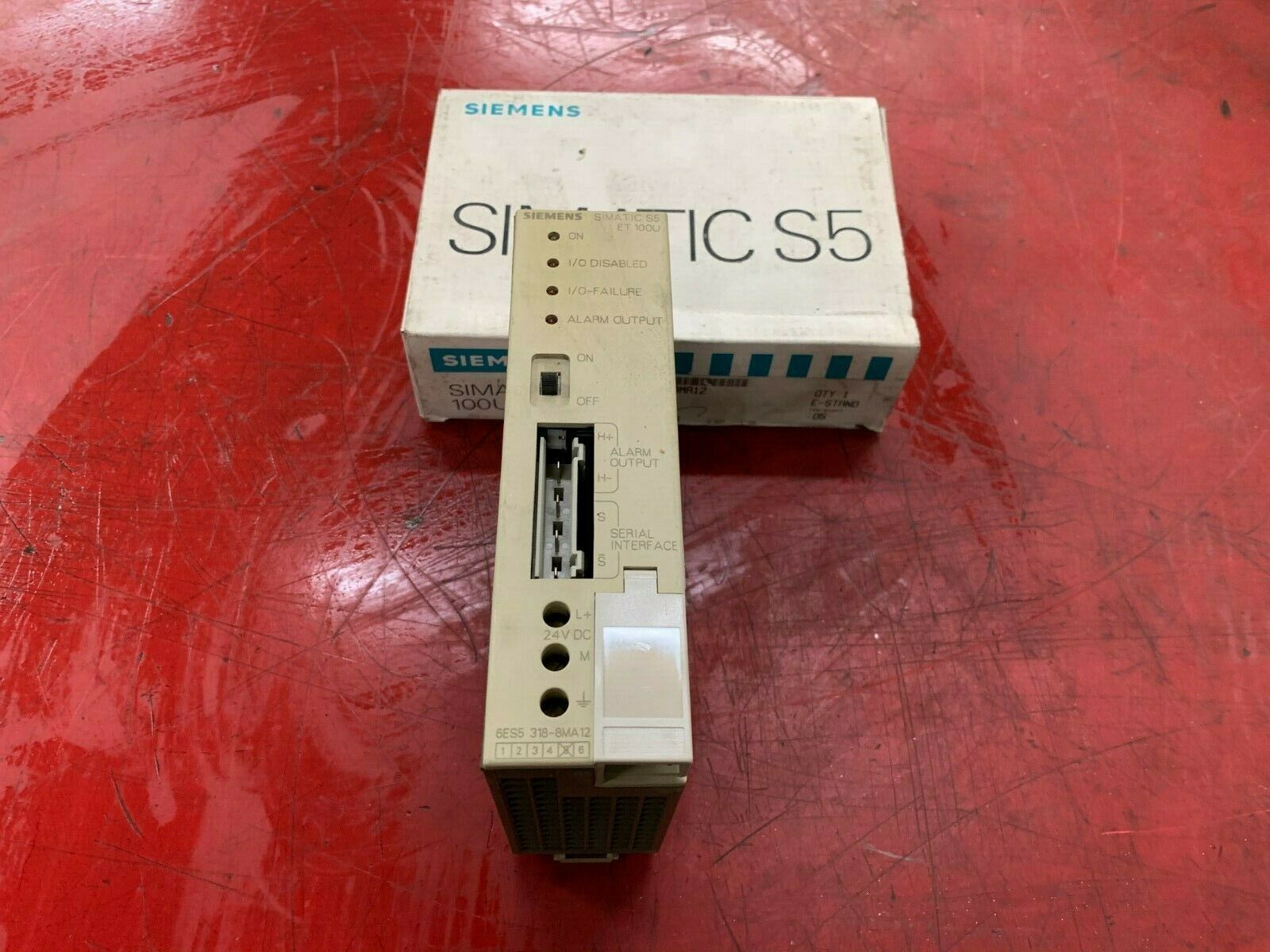 NEW IN BOX SIEMENS SIMATIC S5 INTERFACE MODULE 6ES5318-8MA12