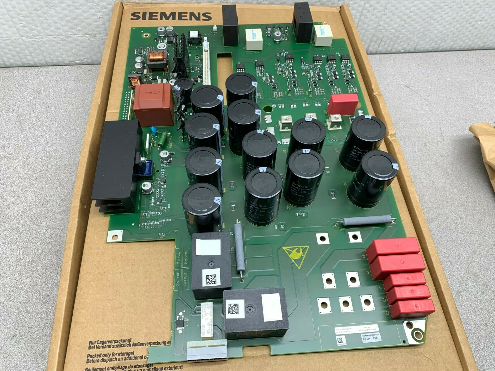 NEW IN BOX SIEMENS MASTERDRIVE SIMOVERT POWER OUTPUT MODULE 6SE7023-4EC84-1HF3