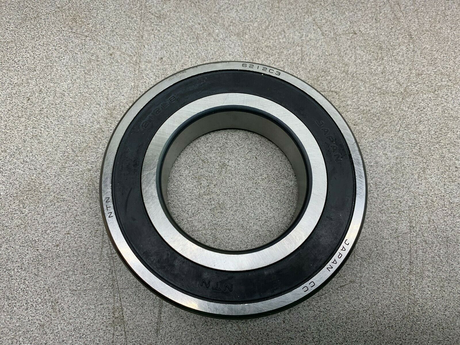 NEW NO BOX NTN BEARING 6212C3