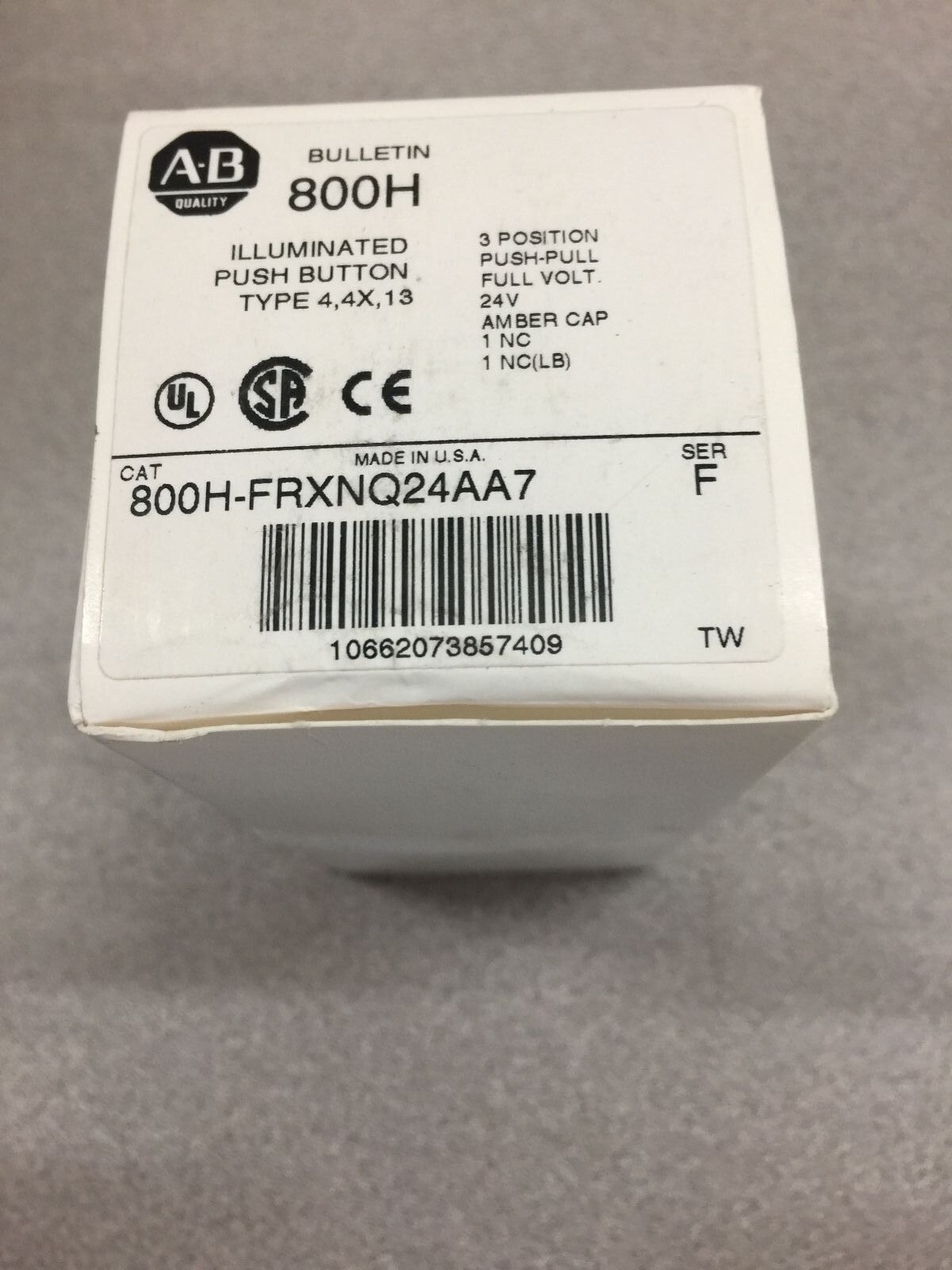 NEW IN BOX ALLEN BRADLEY ILLUMINATED PUSH BUTTON 800H-FRXNQ24AA7 SER.F