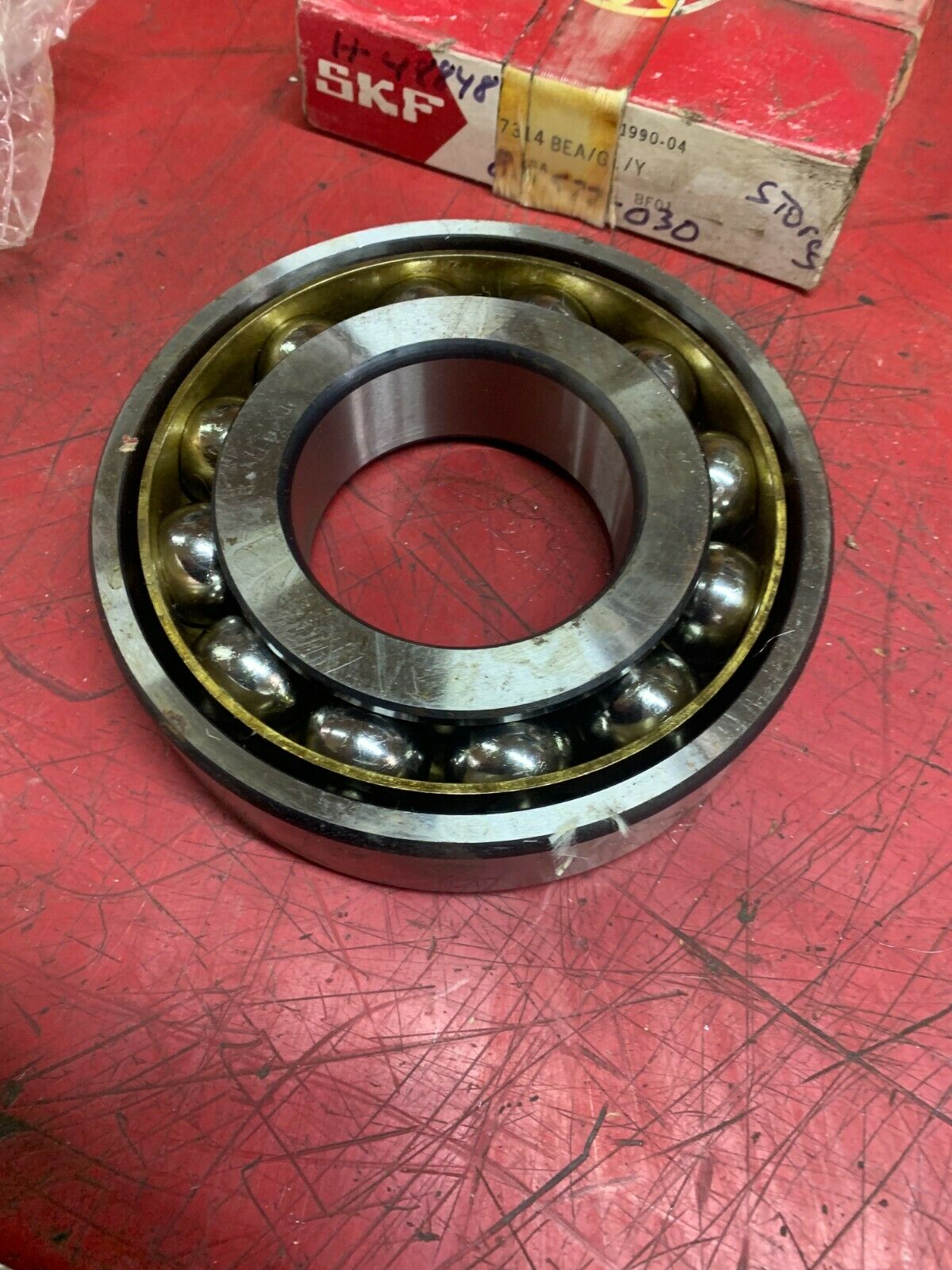 NEW IN BOX SKF 7314BEAG1Y SPHERICAL ROLLER BEARING 7314 BEA/G1/Y