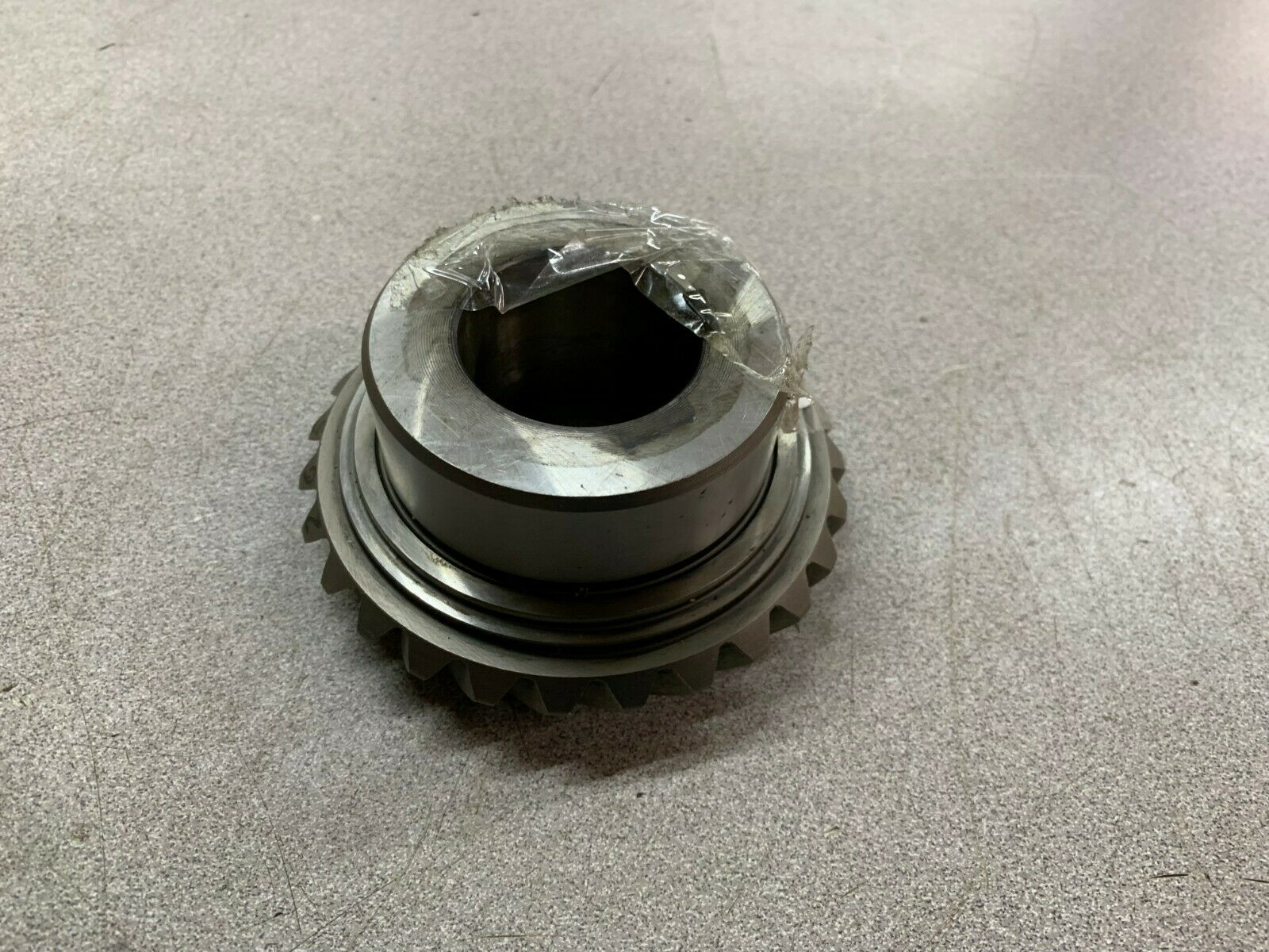 NEW NO BOX EATON A79R 58.95 GEAR 195114.2