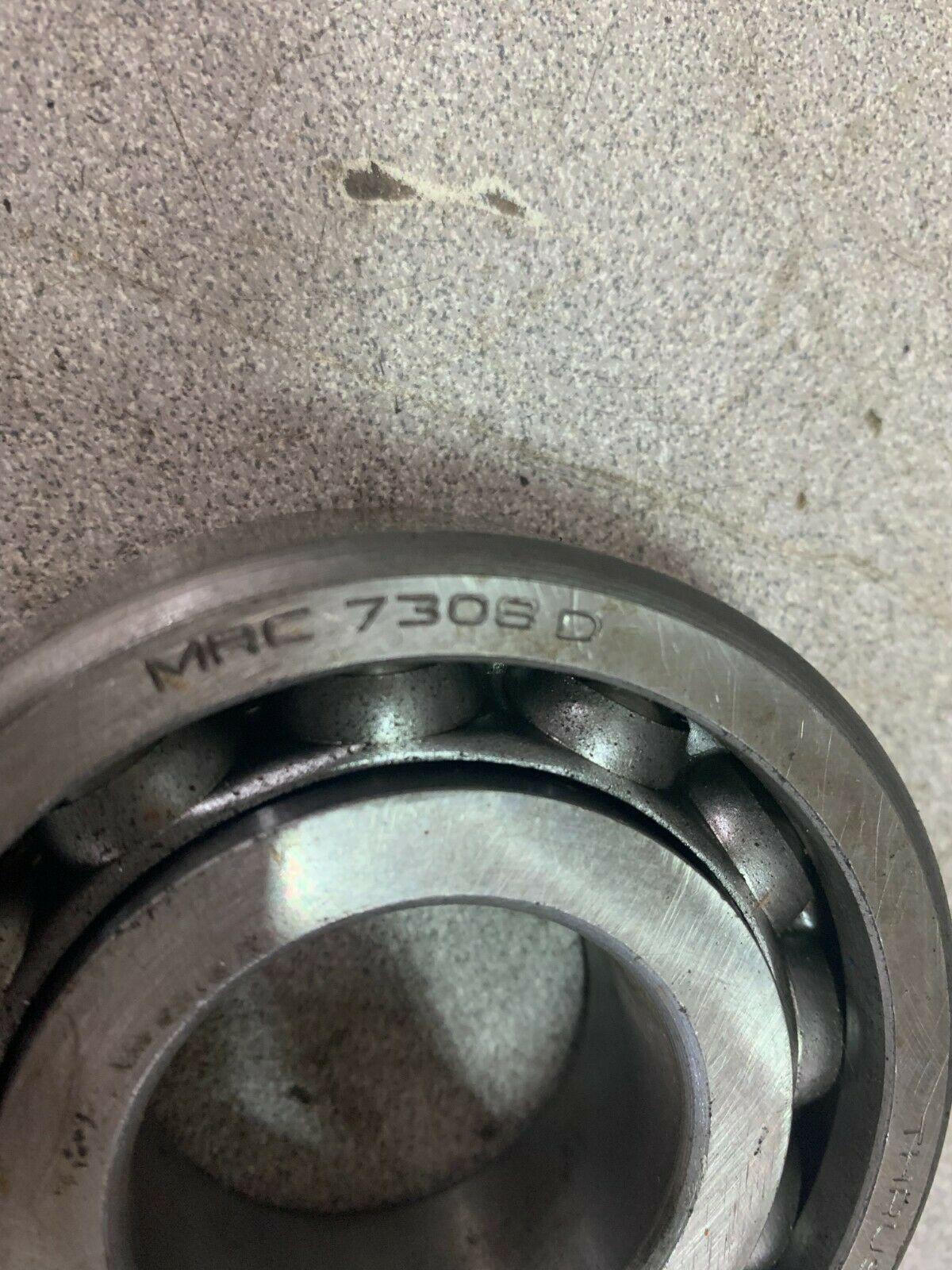 NEW NO BOX MRC ROLLER BEARING 7306D