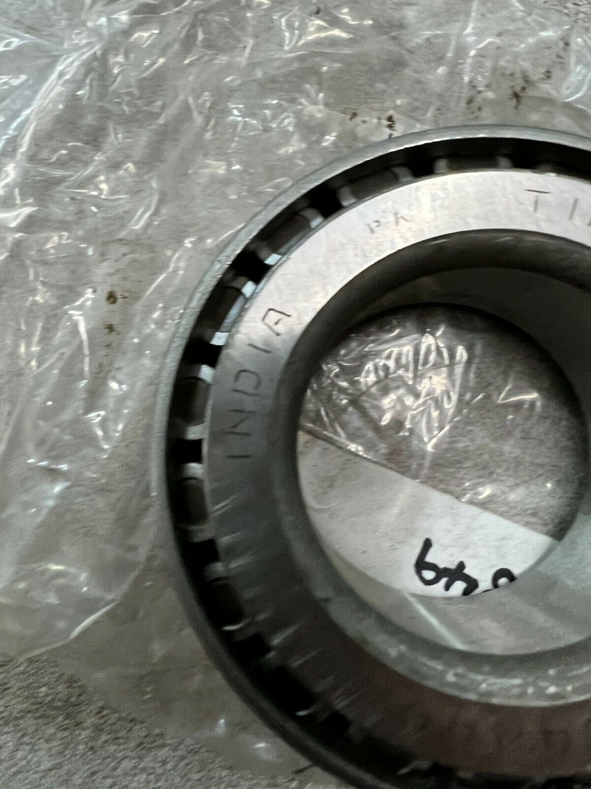 NEW NO BOX TIMKEN ROLLER BEARING HM804049