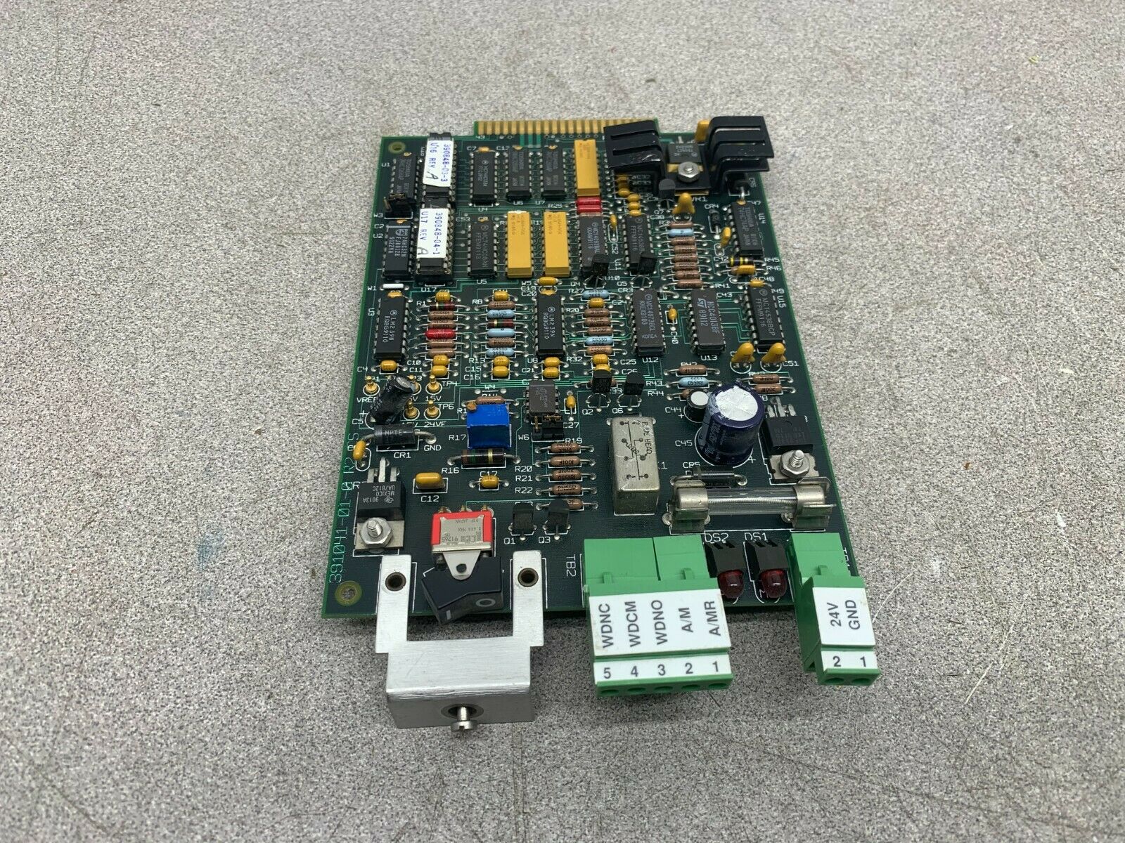 USED EMERSON PC BOARD 392041-01-4